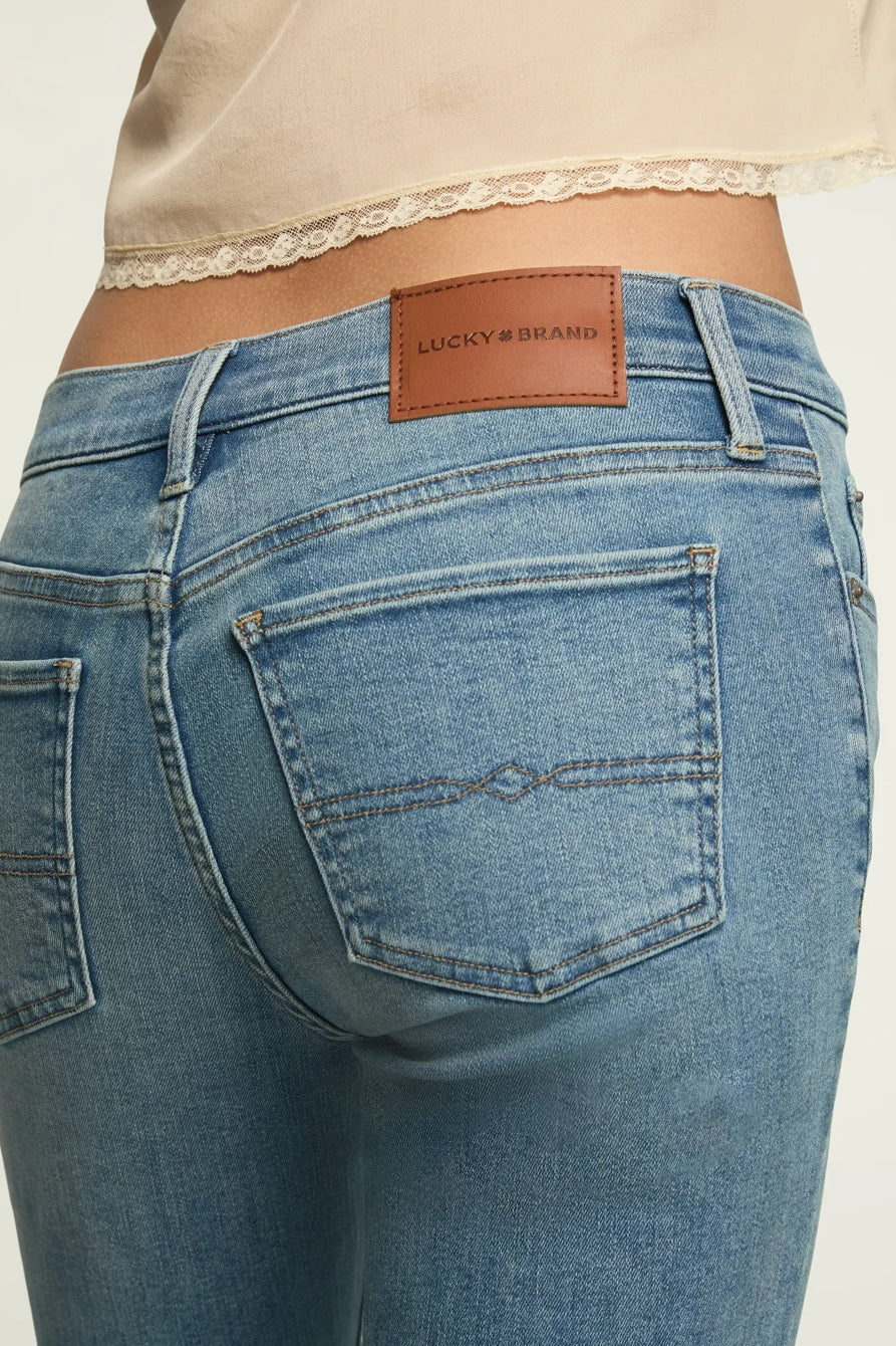 Lucky Brand Women's Mid Rise Sweet Flare - Dreamer's Drift Wash - Image 5