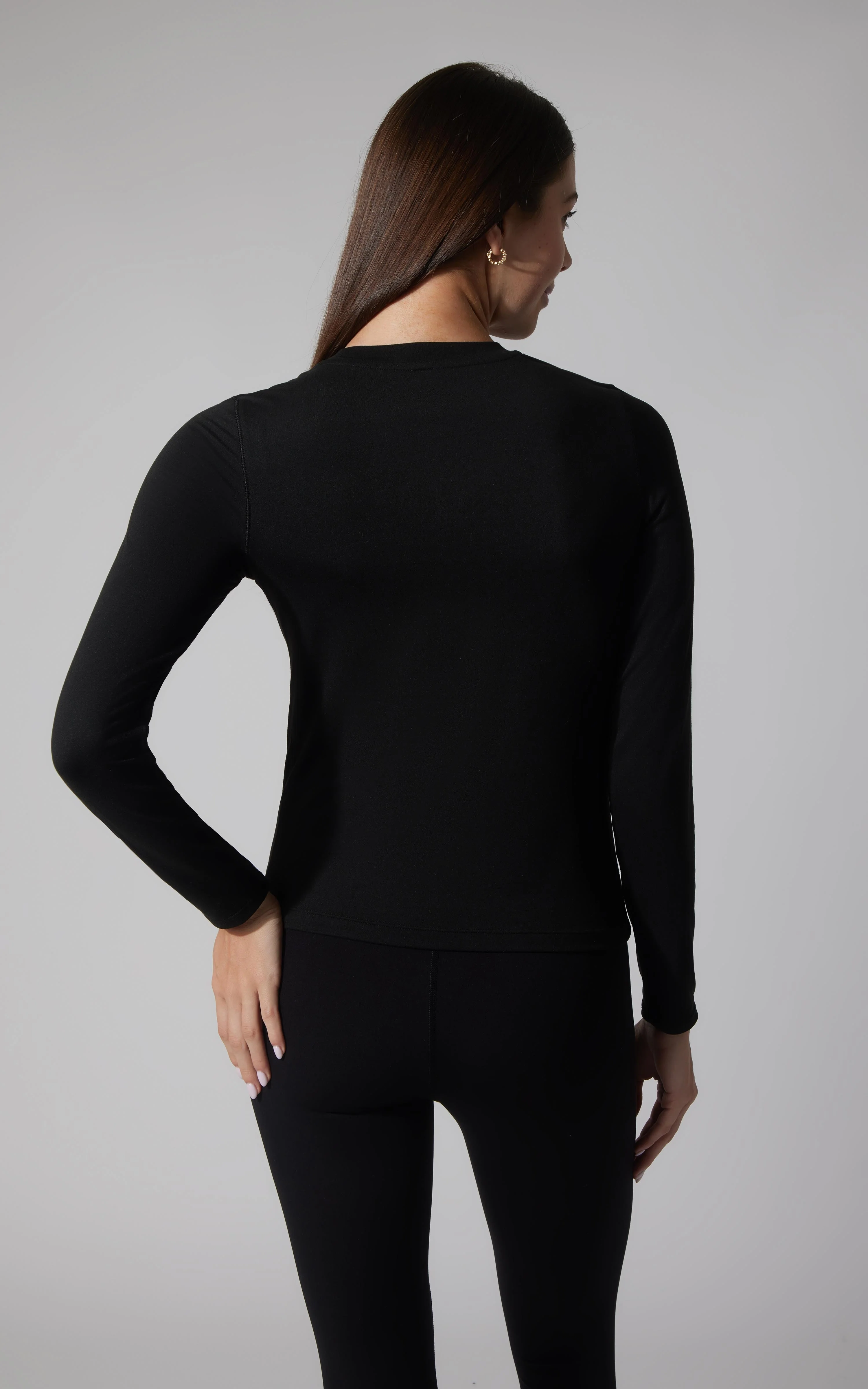 2 PK Cationic Jersey Crew Neck Top with Side Ruching and Everyday Crew Neck Top - Image 10