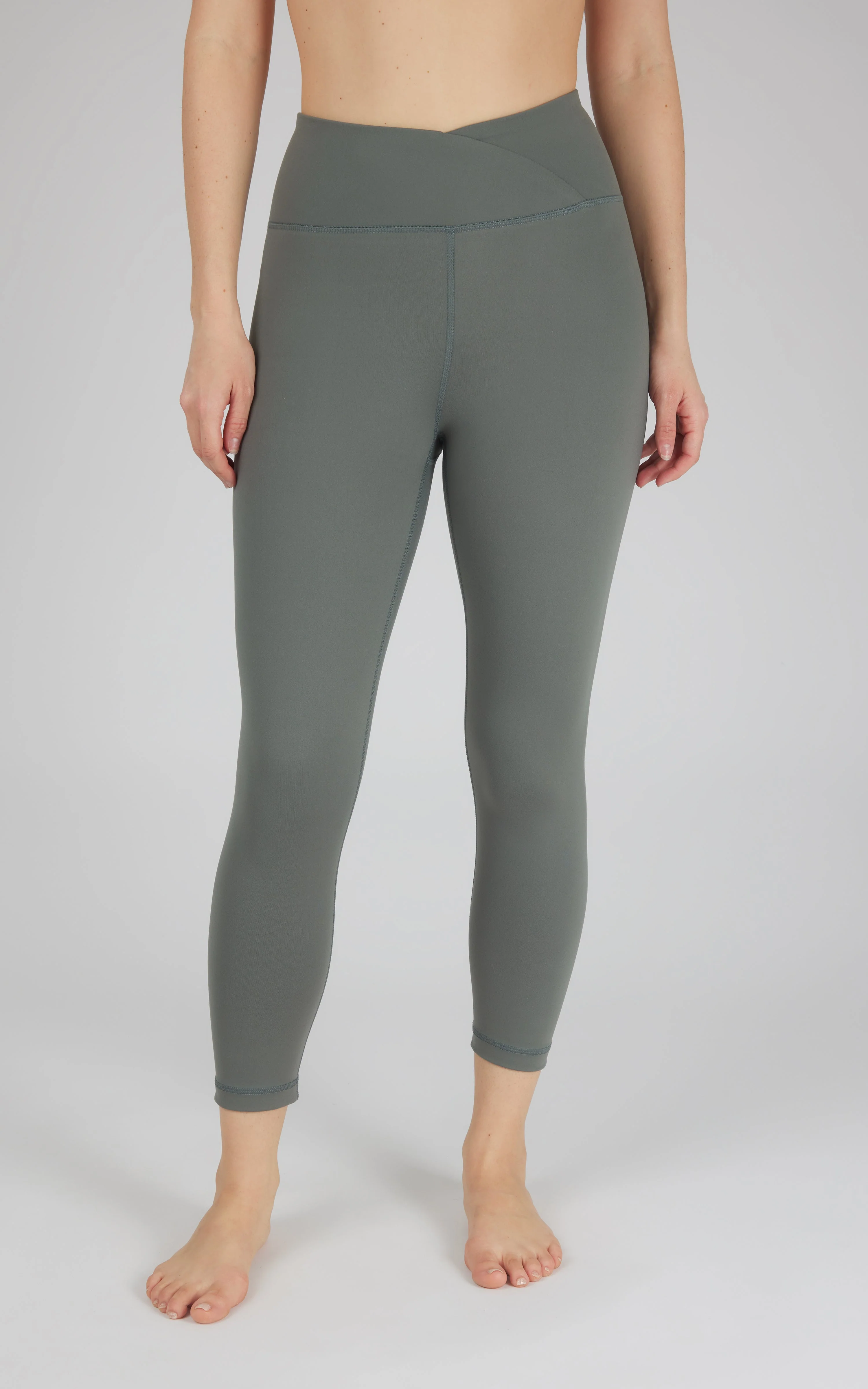 2 PK Interlock Crossover & Everyday Capris - Image 8