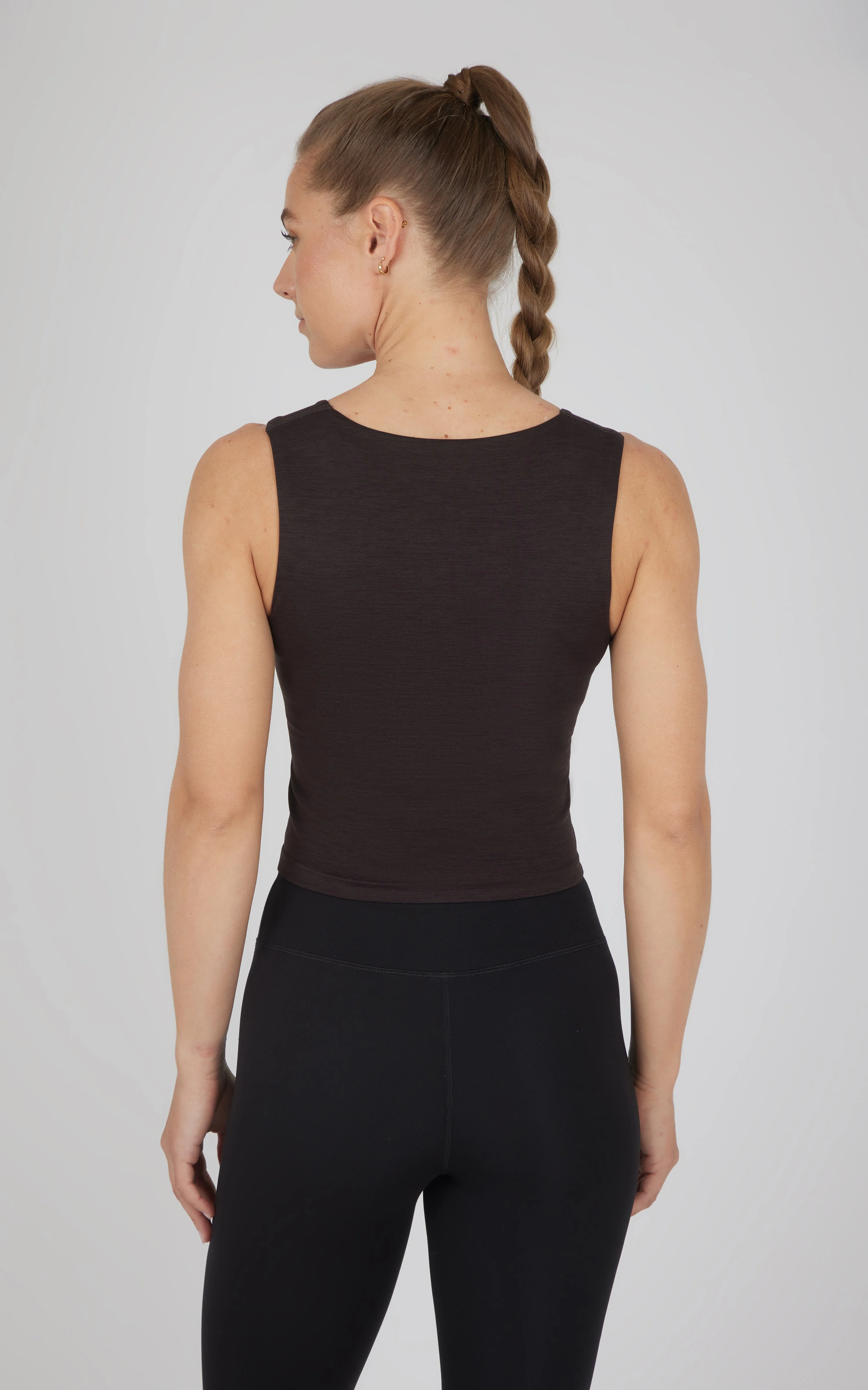 2 PK Seamless Coraline Meet and Greet Tank - Image 14