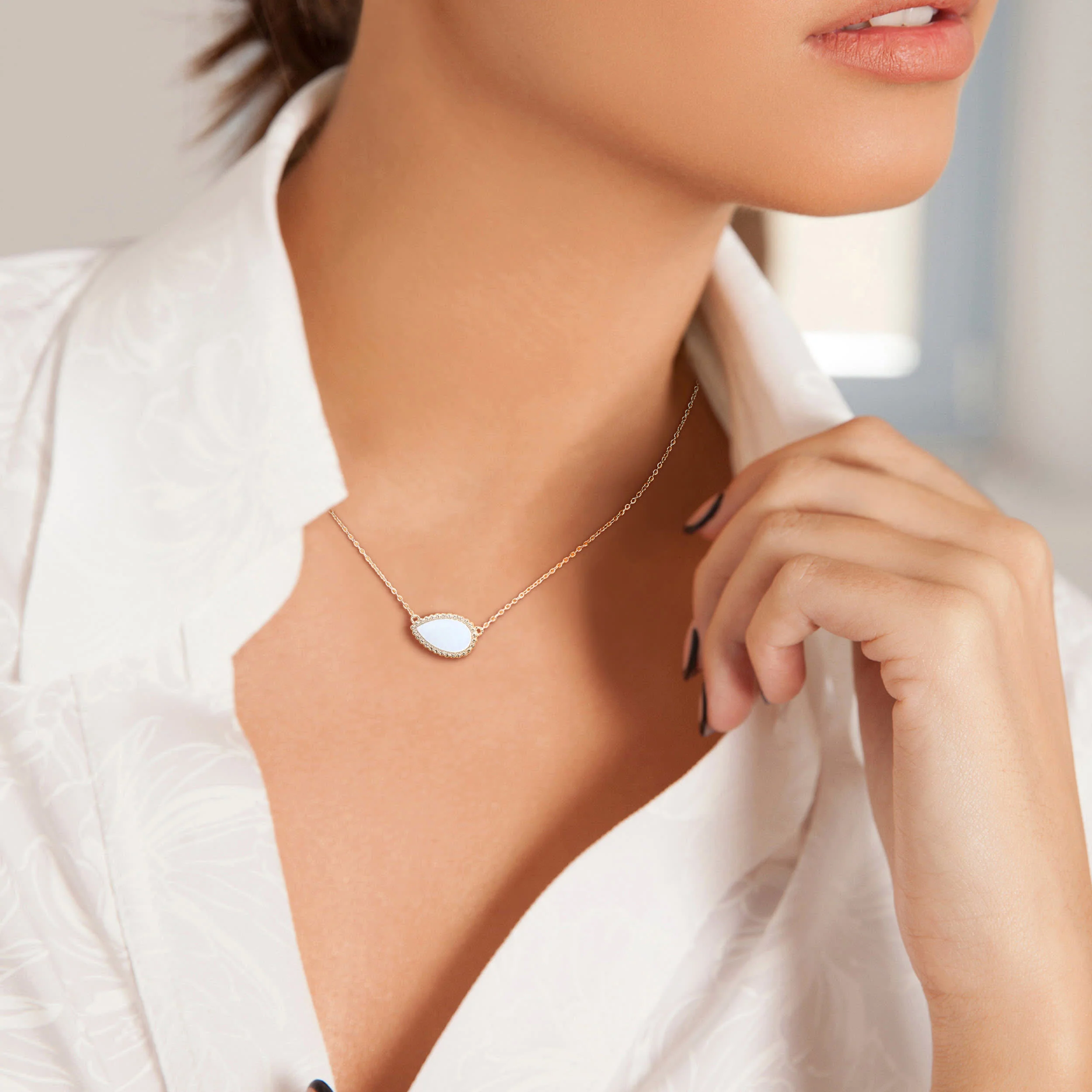 4 CT TGW White Agate Necklace With Chain Silver Length (inches): 17 - Image 5
