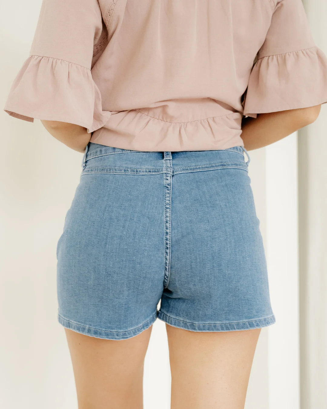 Amiri Flap Pockets Denim Shorts - Image 4