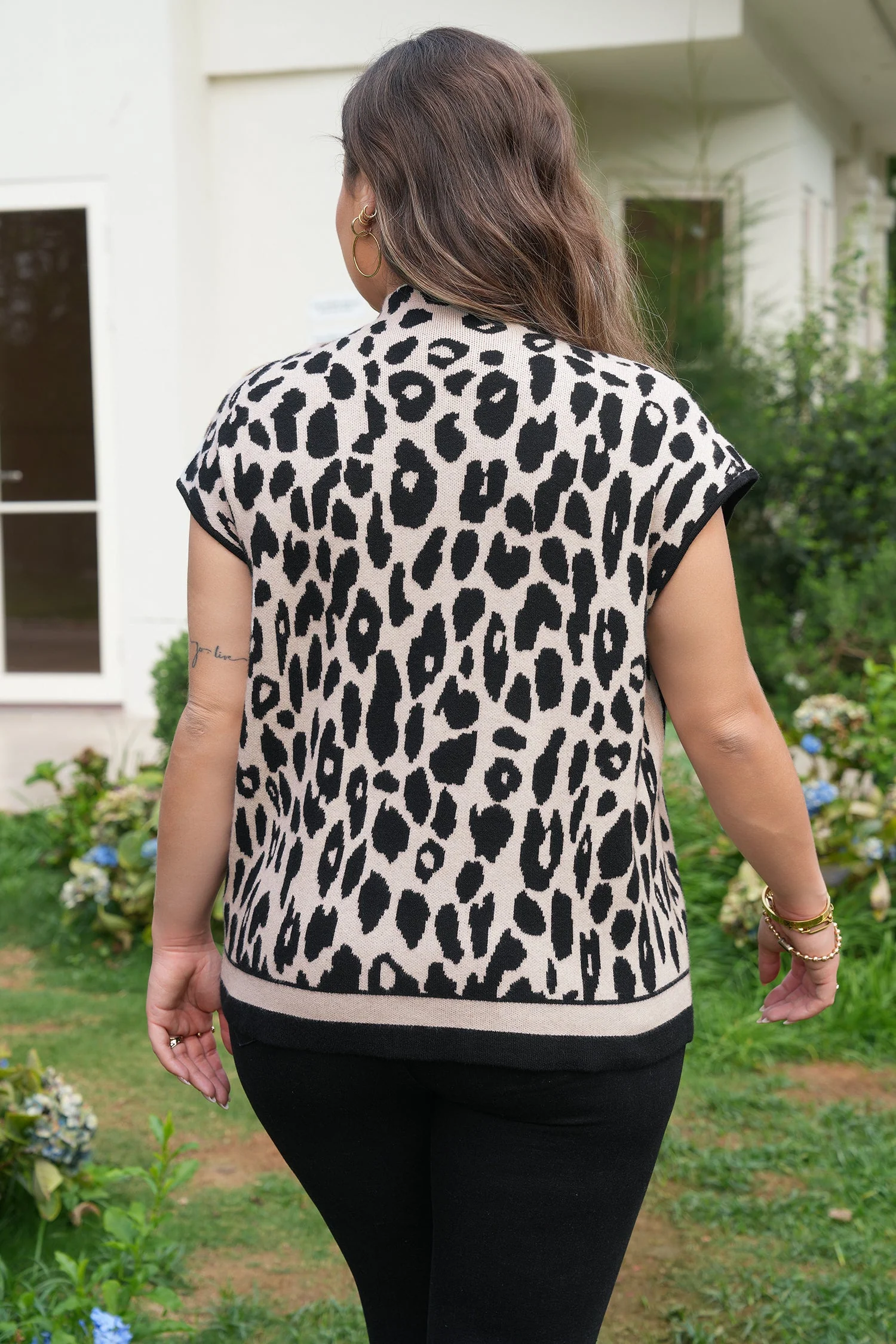 Threaded Pear Araceli High Short Sleeve PLUS Sweater - Image 2