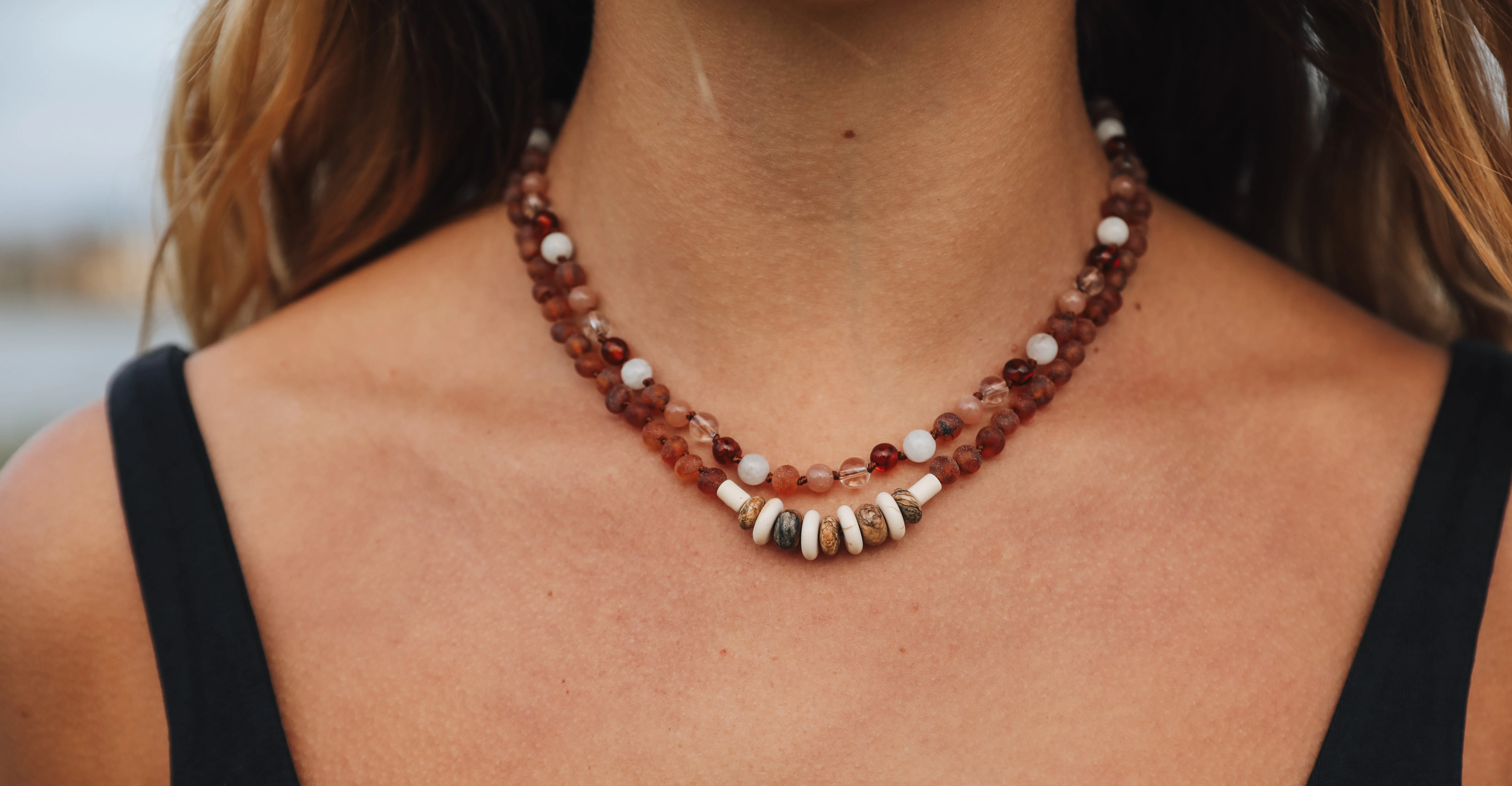 Baltic Sea Amber || Sunstone  + Moonstone || Natural Gemstone Necklace - Image 2