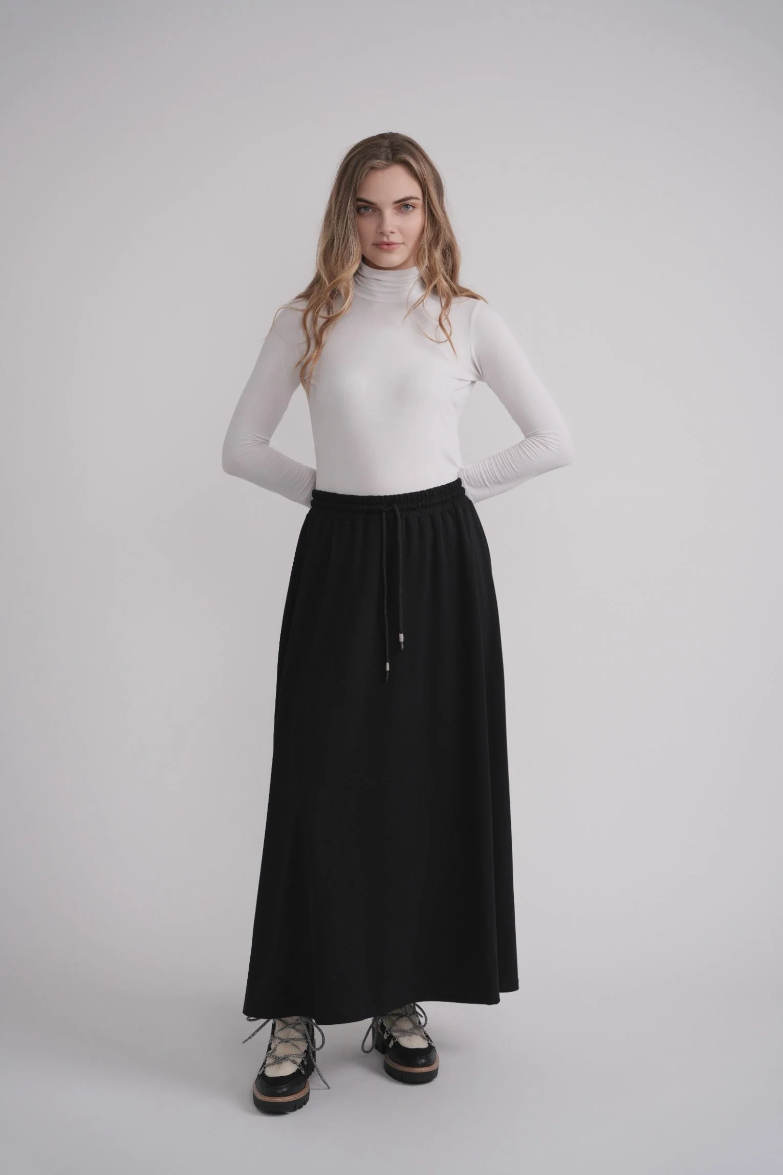 Basic Skirt - Black - Image 5
