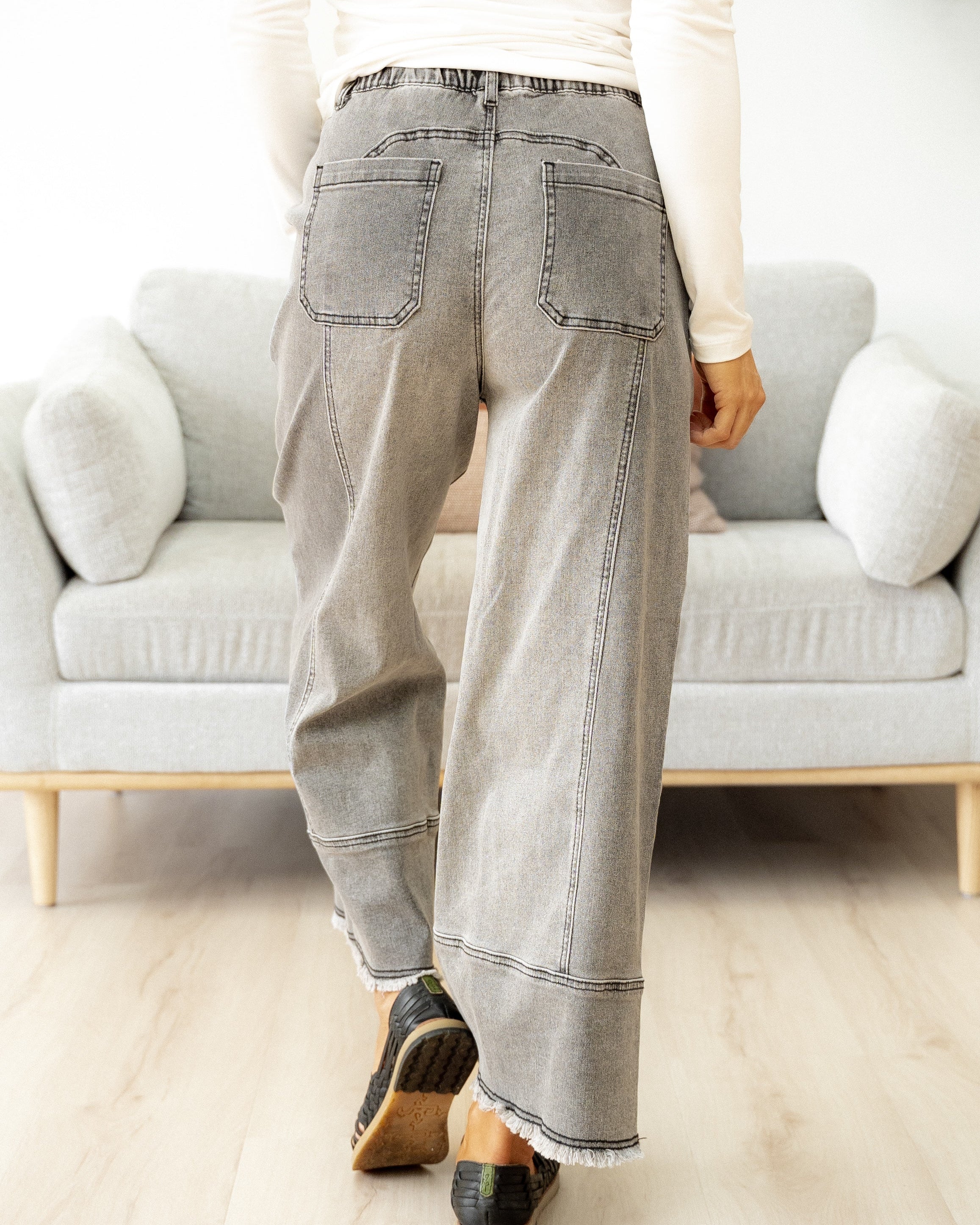Beau Wide Leg Jeans - Gray Wash - Image 5