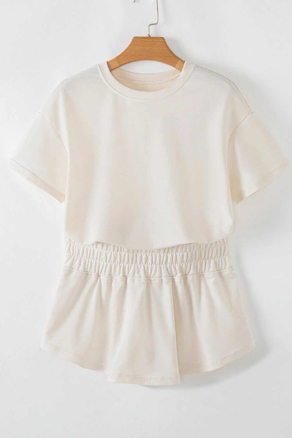 Beige 2pcs Cropped Tee and Ruffle High Waist Skort Set - Image 3