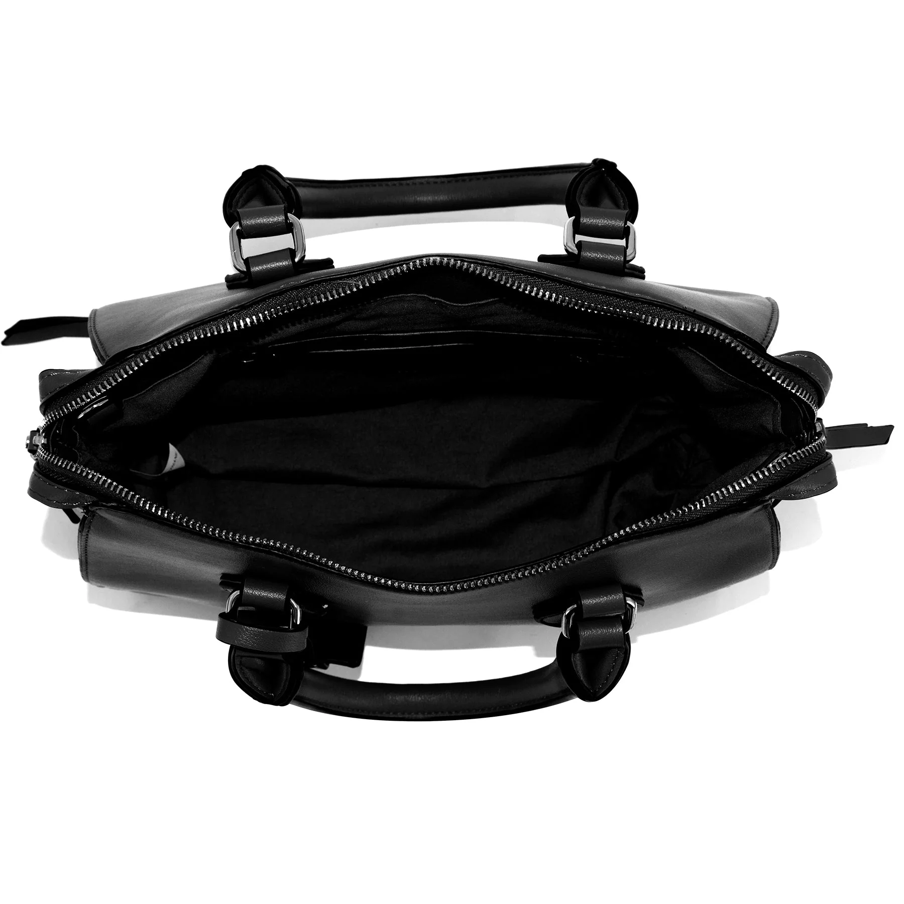 Bella - Image 22