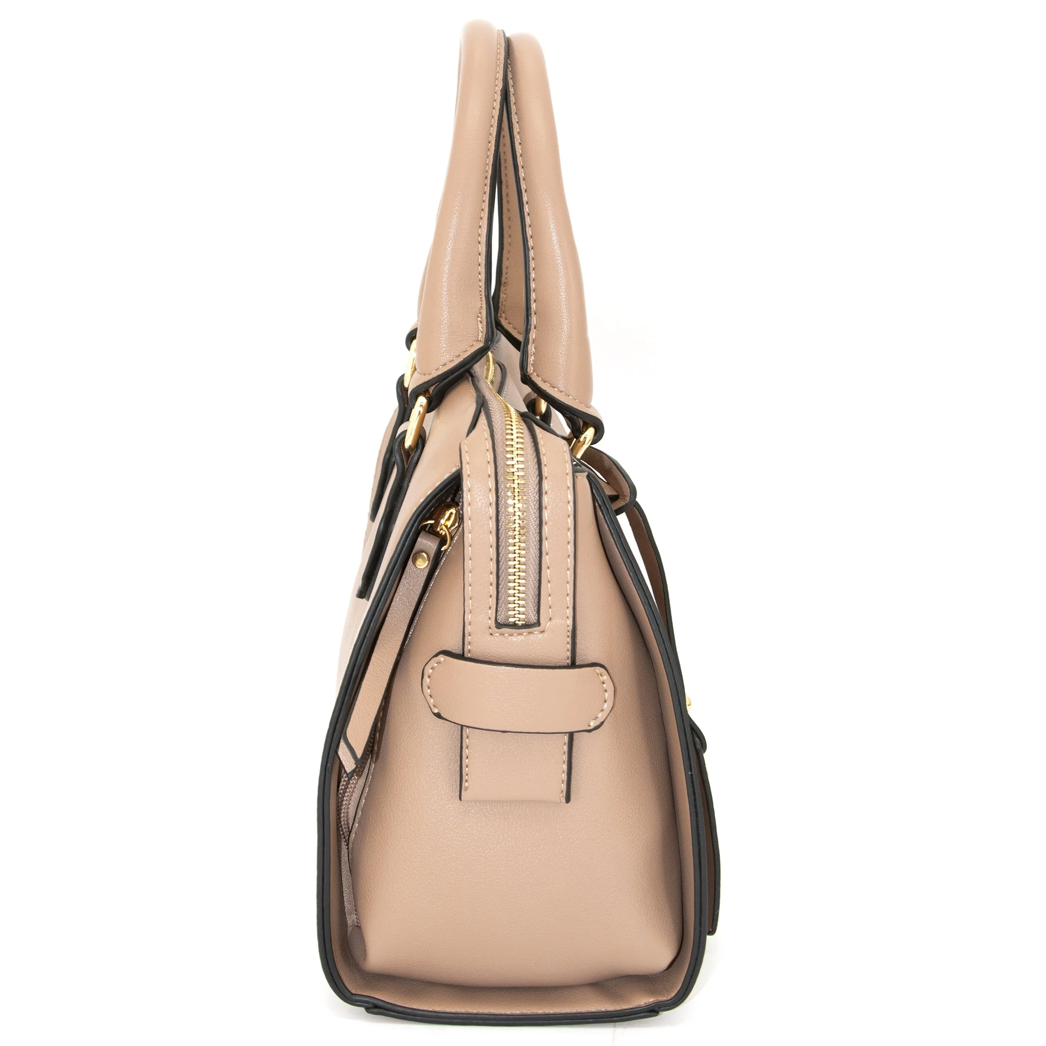 Bella - Image 25
