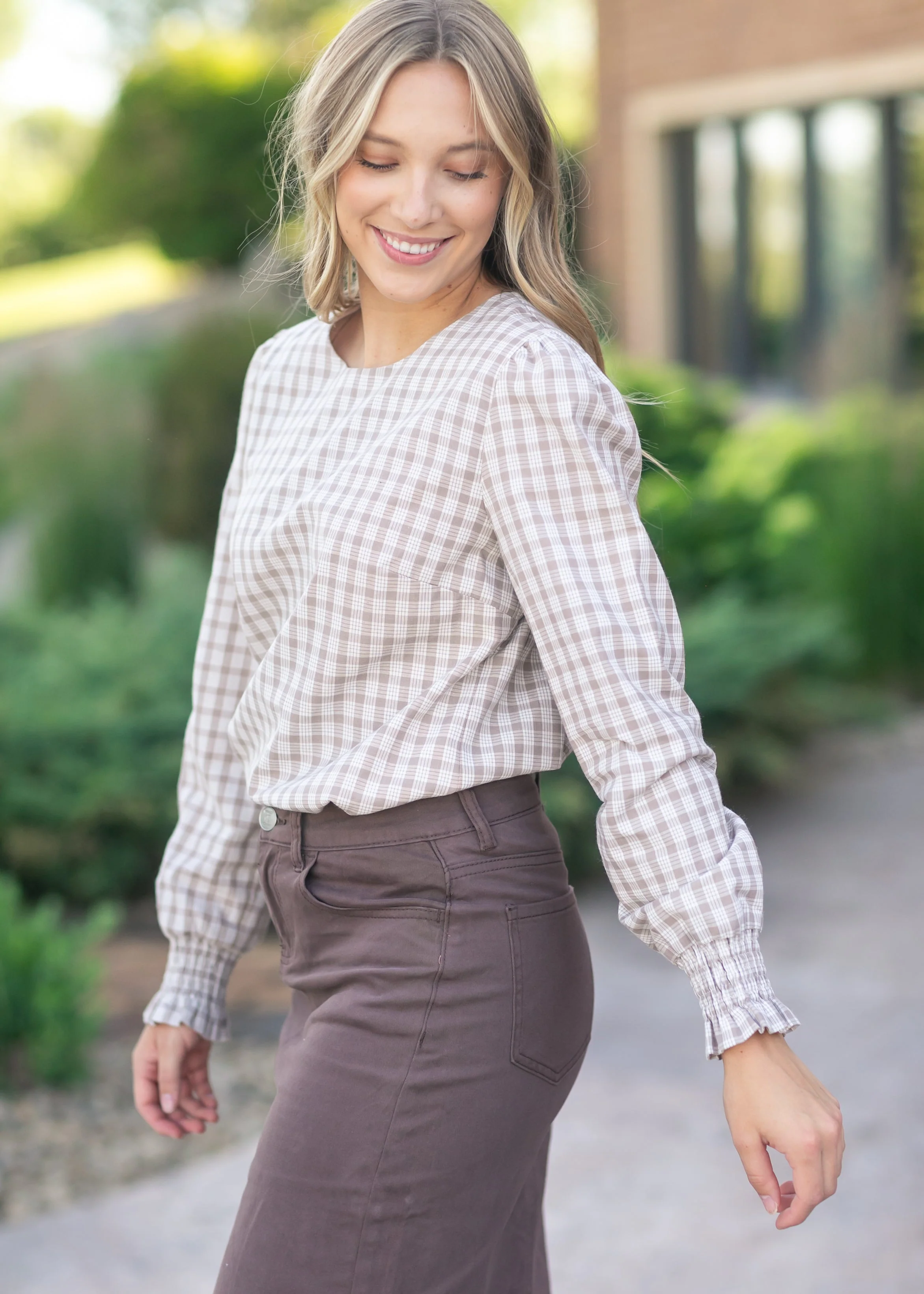 Blake Cinched Sleeve Blouse - Image 10