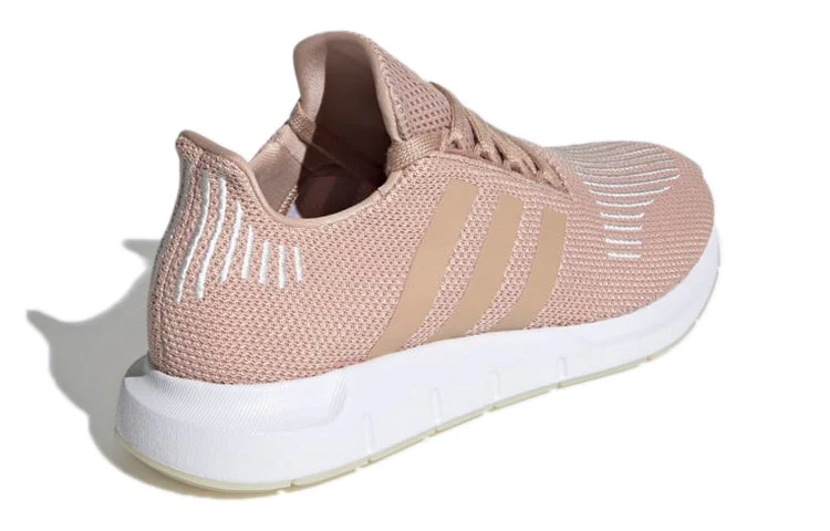 [cg6130] Womens adidas Originals Swift Run - Image 4