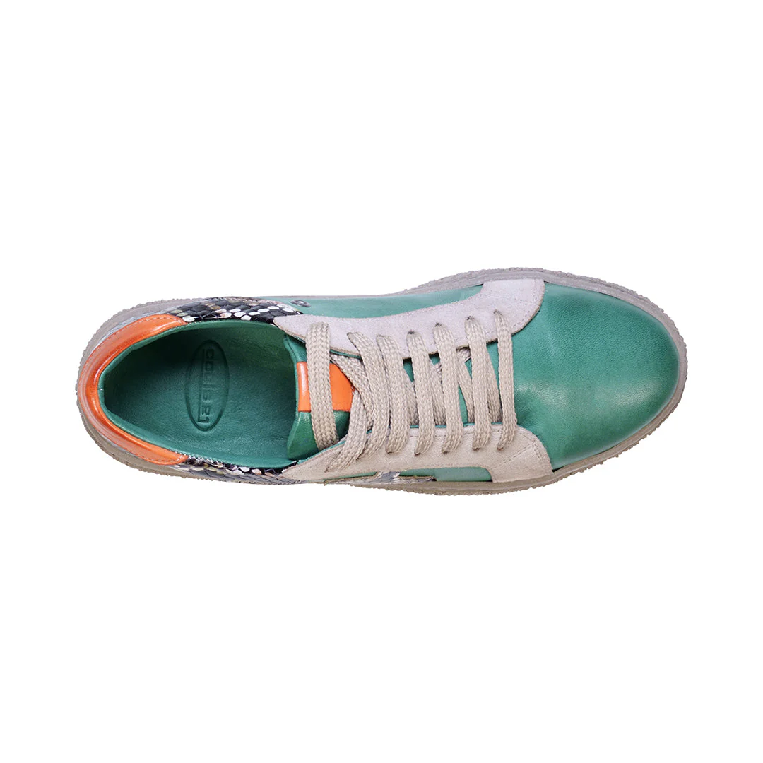 Charlee Green Snake Skin Two-Tone Star Motif Lace Up Sneakers - Image 3
