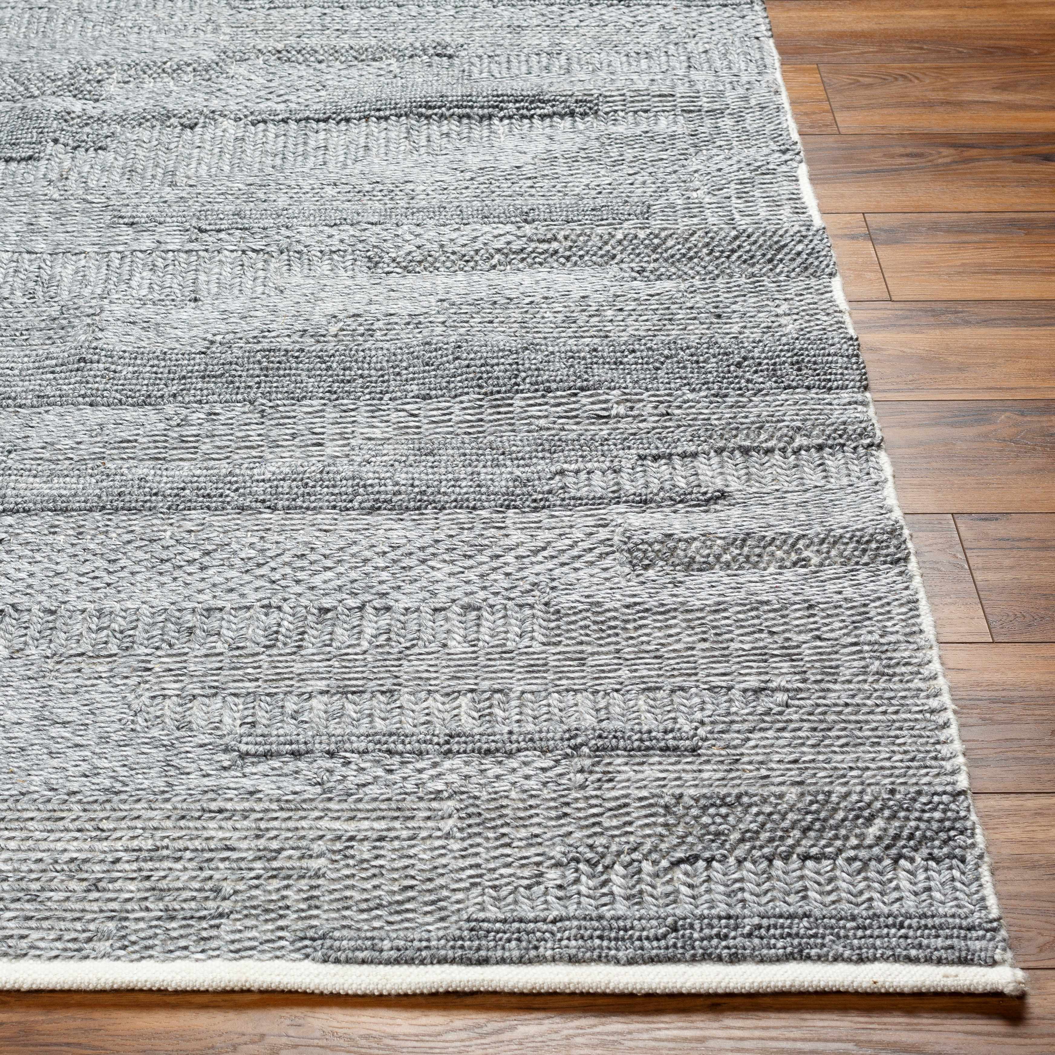 Chepe Area Rug - Image 3