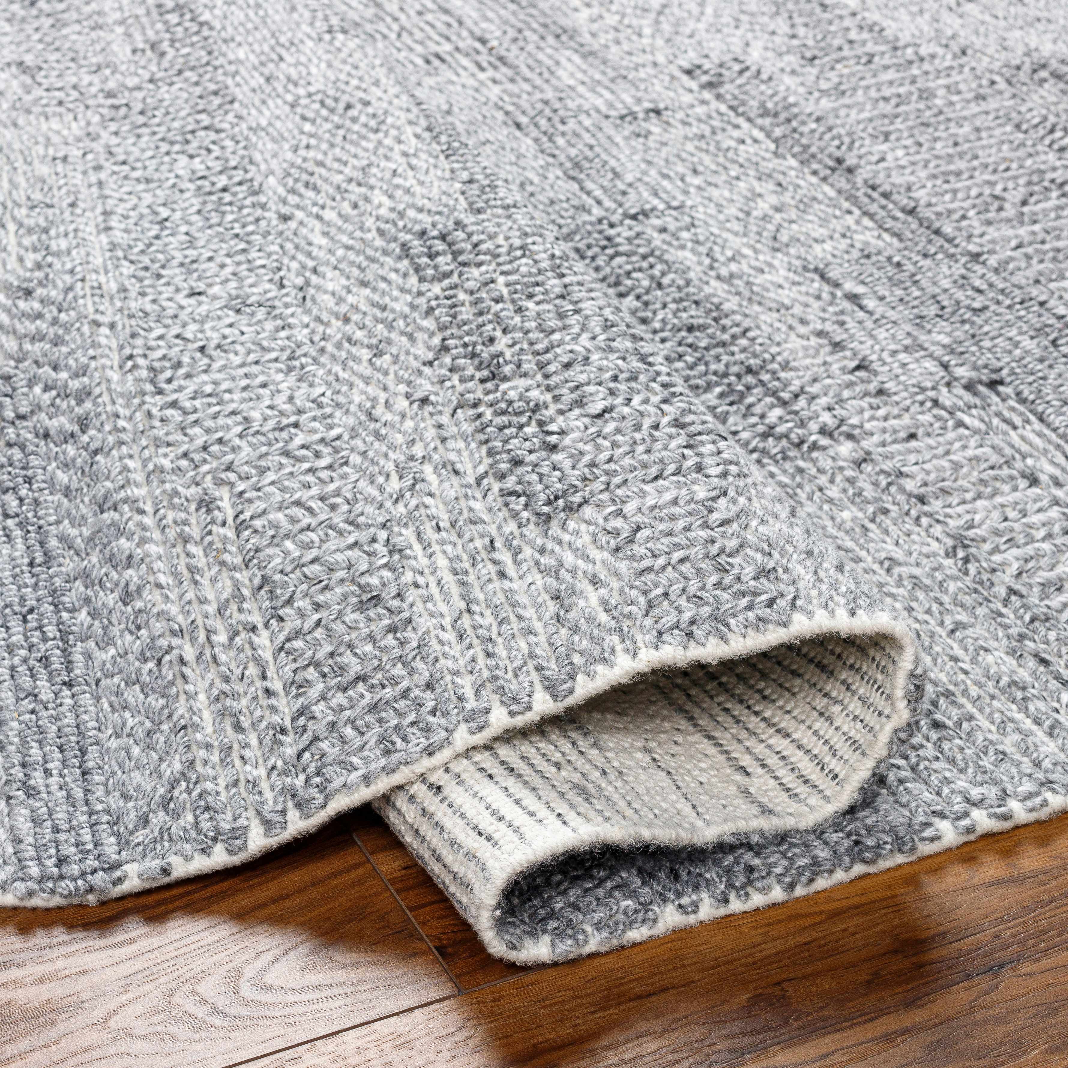 Chepe Area Rug - Image 4