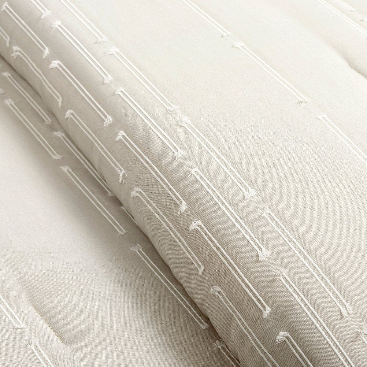 Clipped Stripe Jacquard 3 Piece Comforter Set - Image 7
