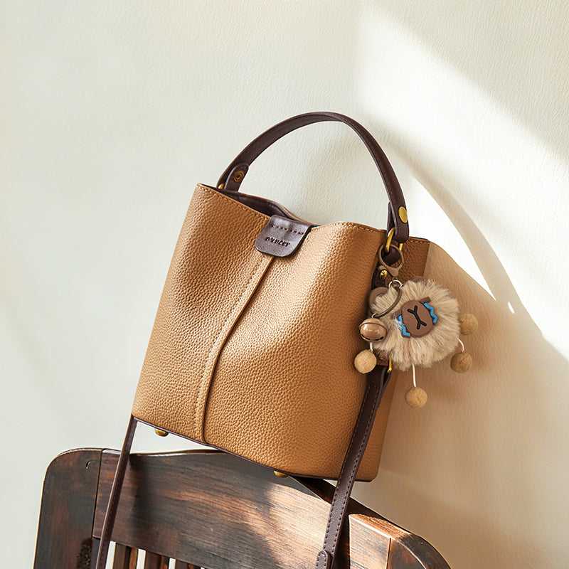 Colorblock Leather Bucket Shoulder Bag - Image 5