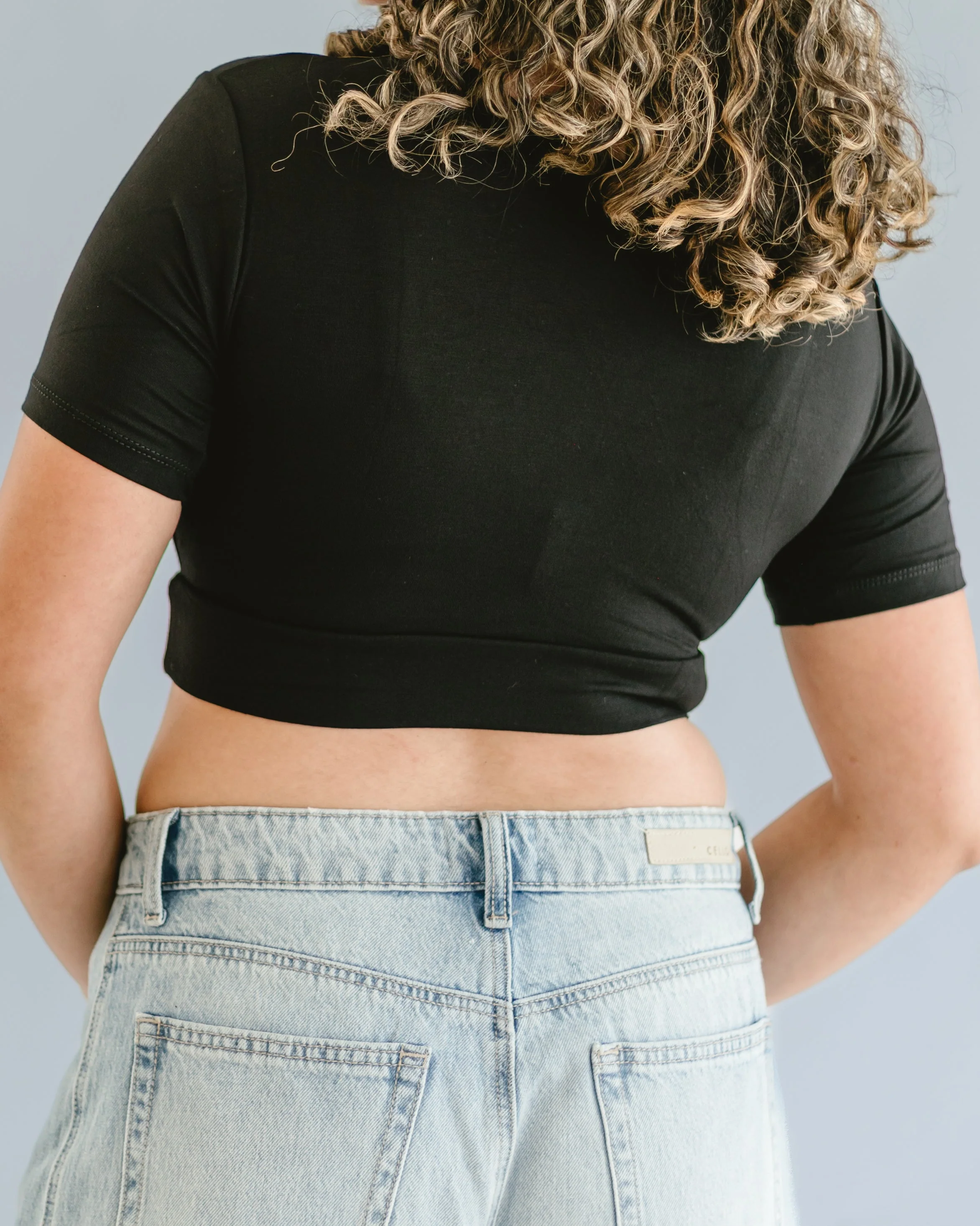 Cross Over Boyfriend Sleeve ( with pockets for insertable cups/nursing pads) - Image 4