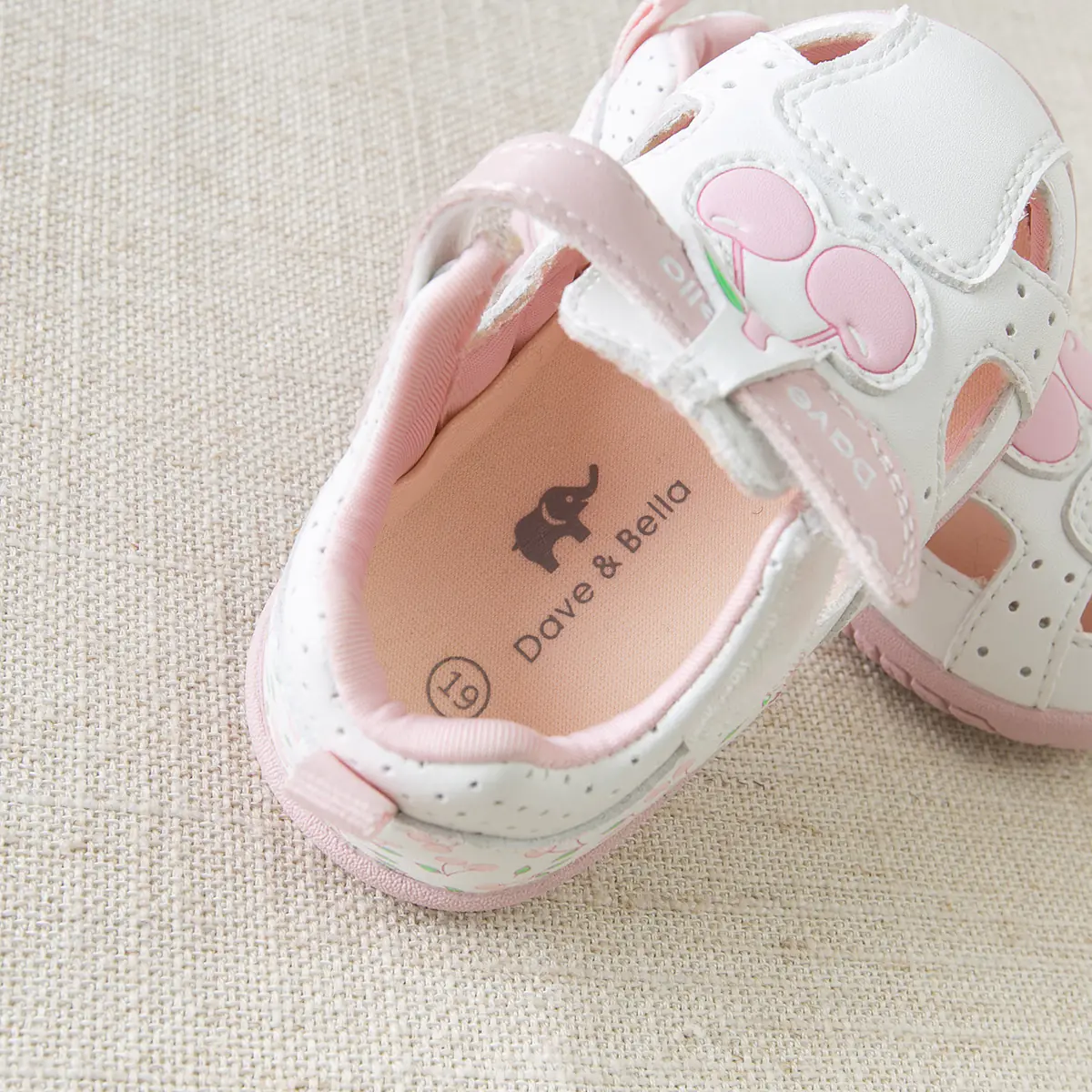 David Bella Girls' Summer Functional Sandals - Image 7
