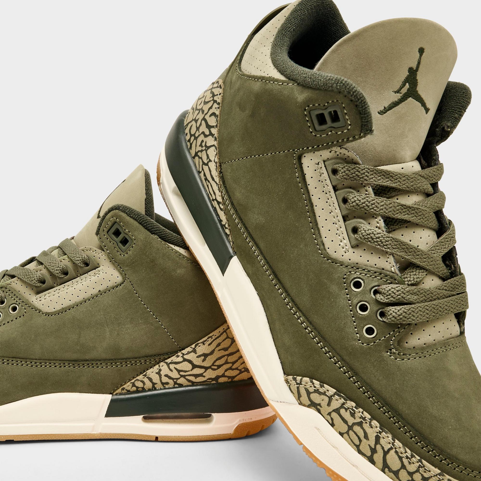 [dm0967-202] Grade School Air Jordan Retro 3 'family Affair (gs)' - Image 3