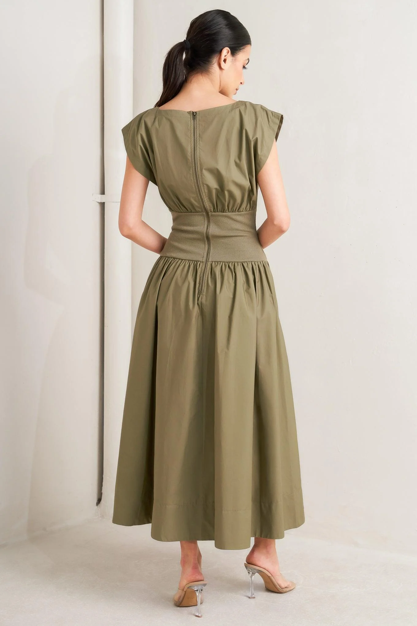 Dreamweaver Romantic Olive Woven Midi Dress - Image 2