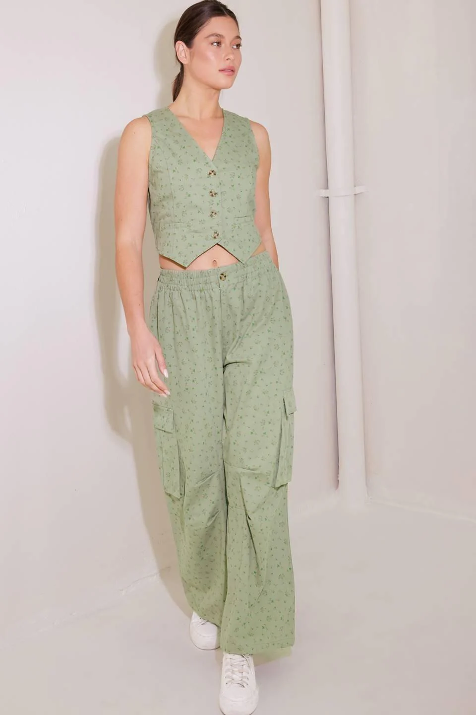 Drifting Currents Olive Woven Vest - Image 4