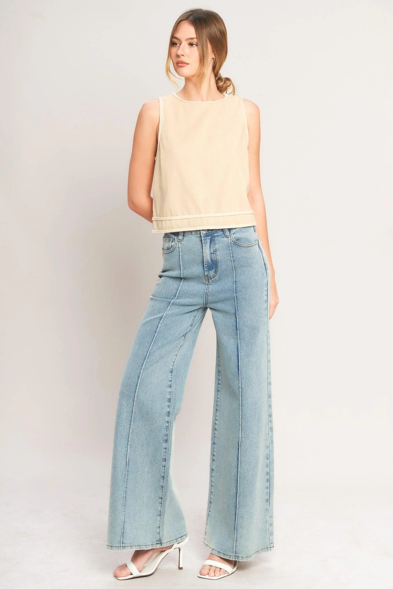 Elevated Essential Woven Top - Image 6