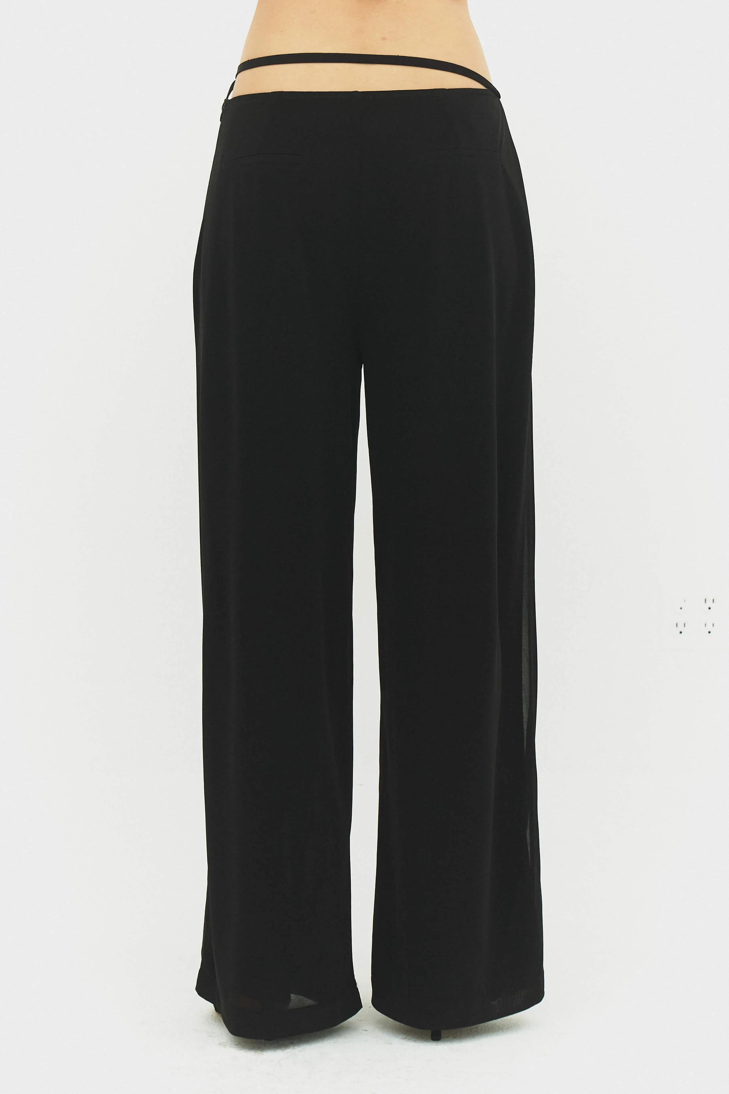 Emilia Pant in Black - Image 6