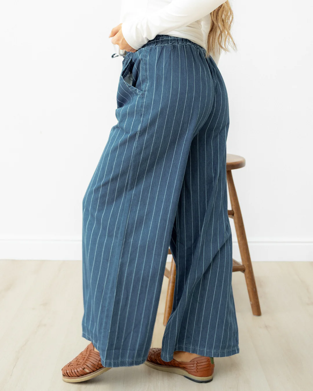 Emilia Wide Leg Waist Pants - Dark Blue - Image 5