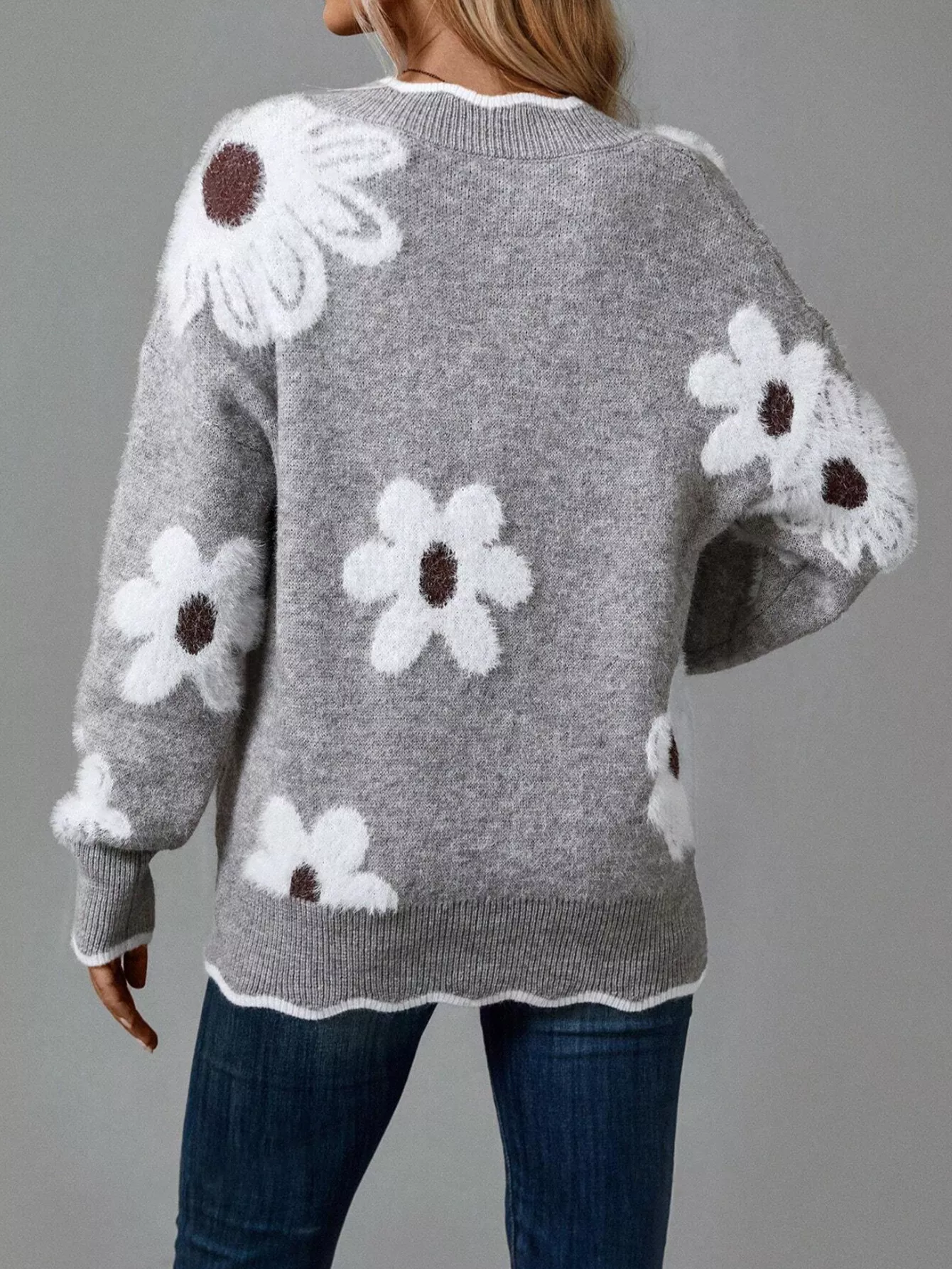 Floral V-Neck Long Sleeve Sweater - Image 5