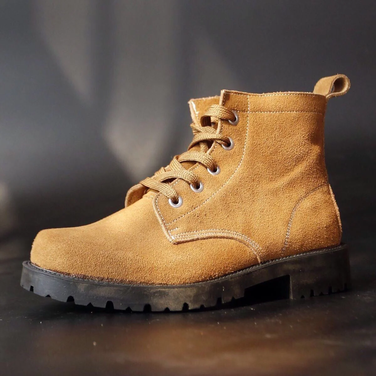 Fluffy Breathable Construction-Site Protective Big-Head Safety Shoes - Image 4