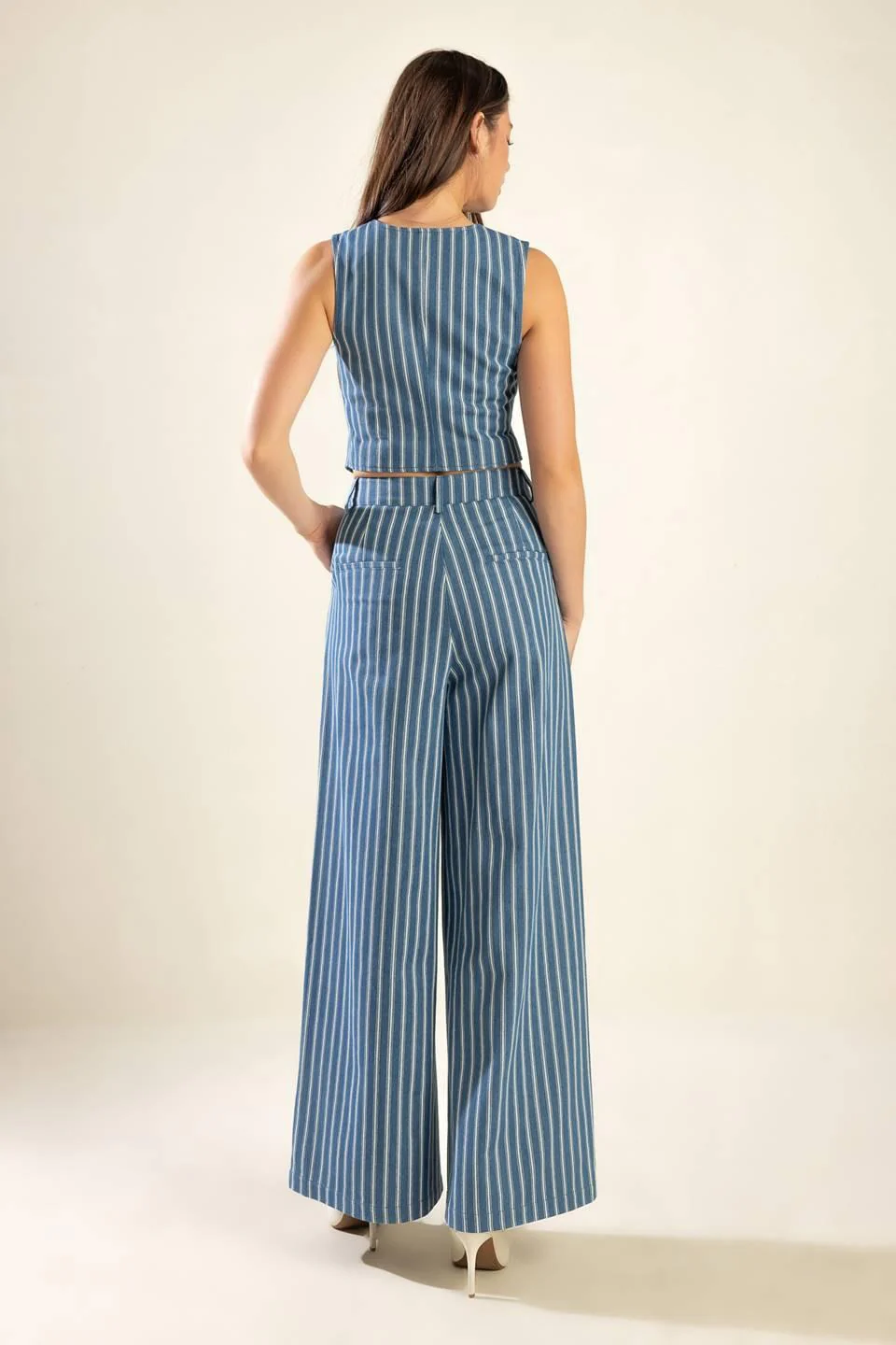 Frames of Bliss Woven Vest - Image 2