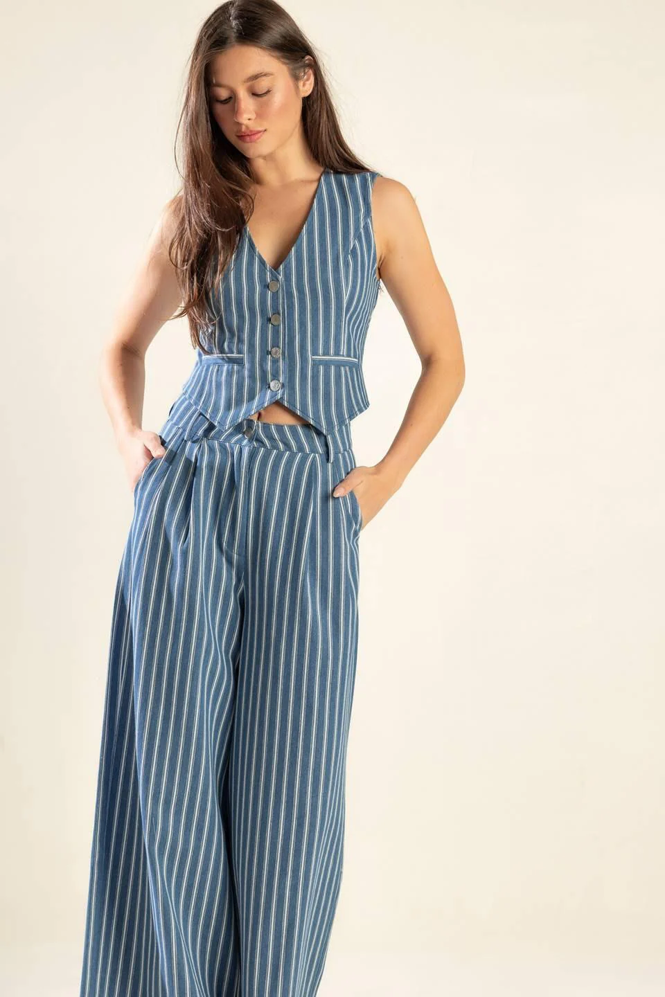 Frames of Bliss Woven Vest - Image 6