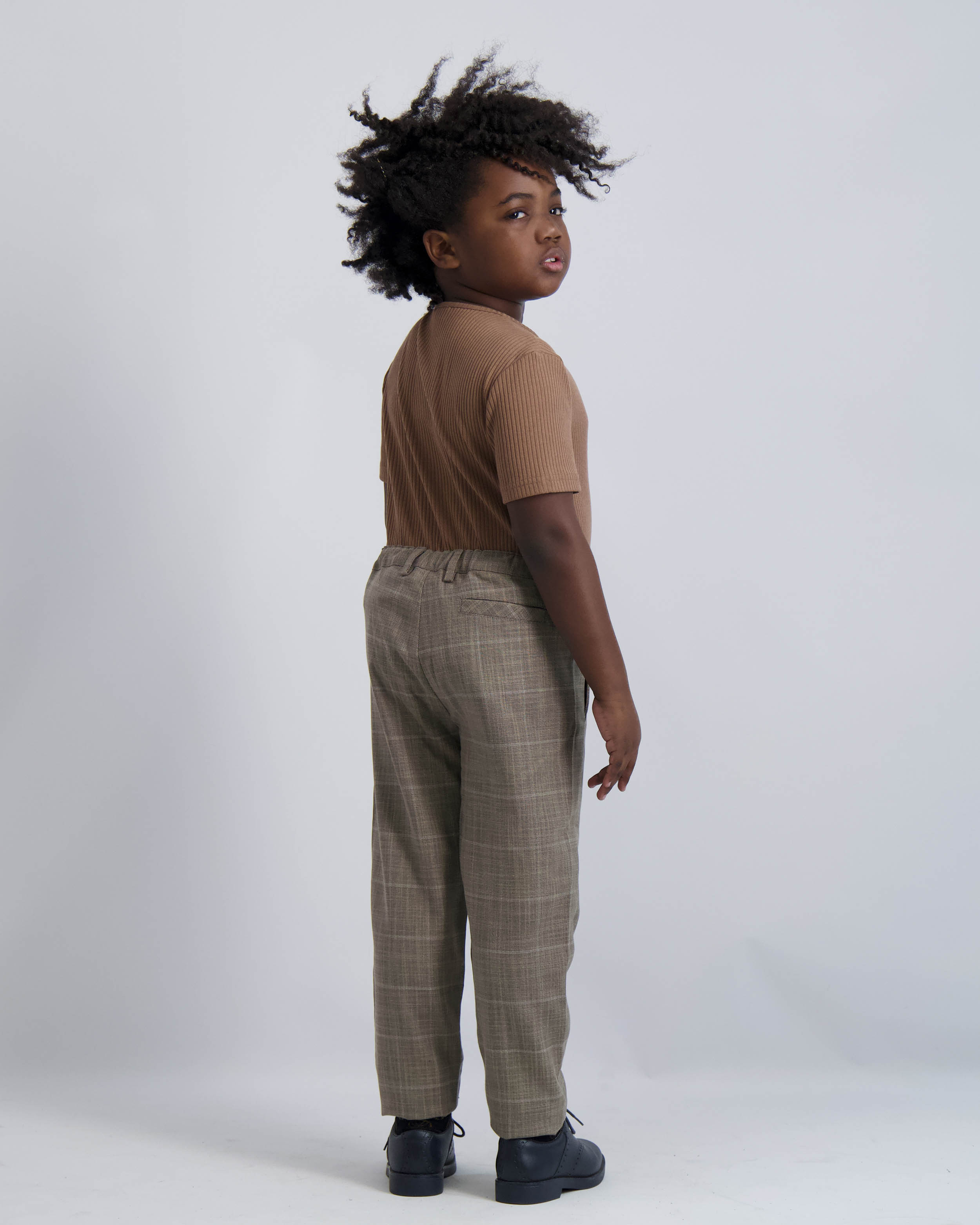 Gingerbread Ribbed Button Top - Image 9