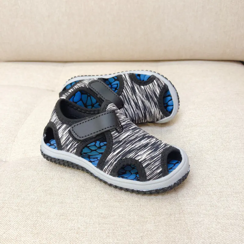 Girls' and Boys' Baotou Sports Beach Sandals - Image 11