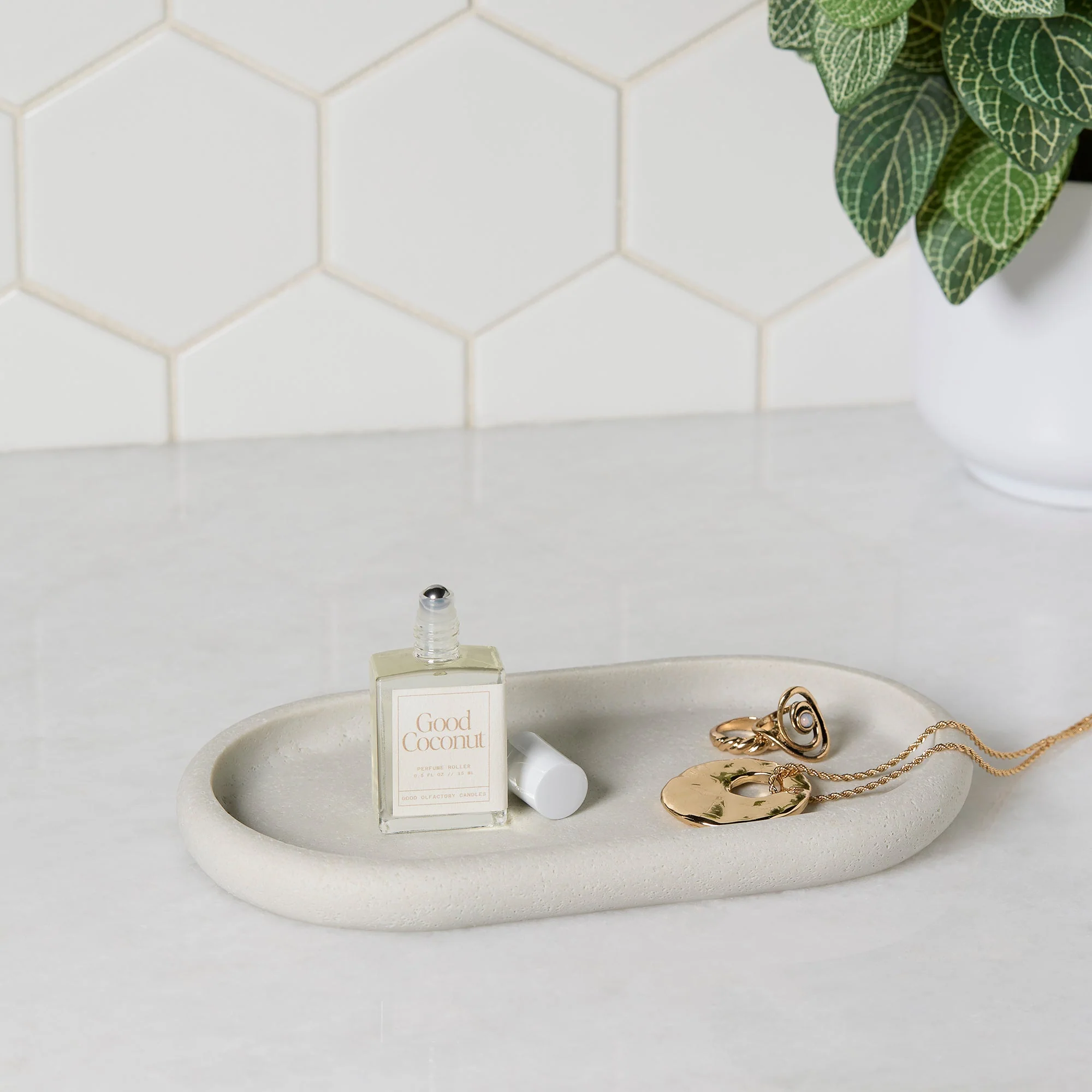 Good Coconut Perfume Roller - Image 2