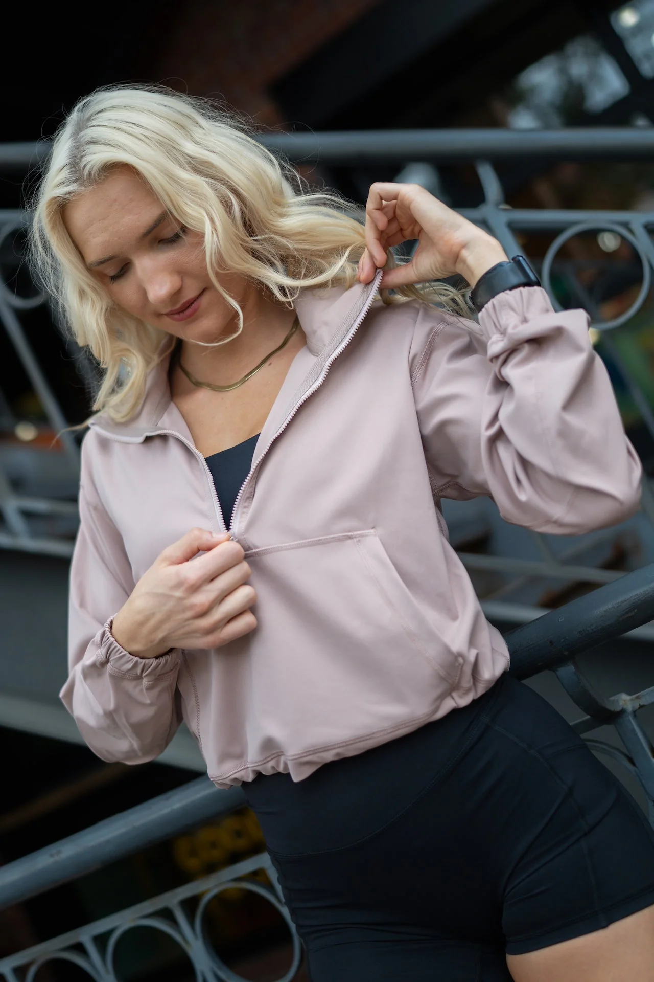 Gravity Breaking Free Pullover - Image 6