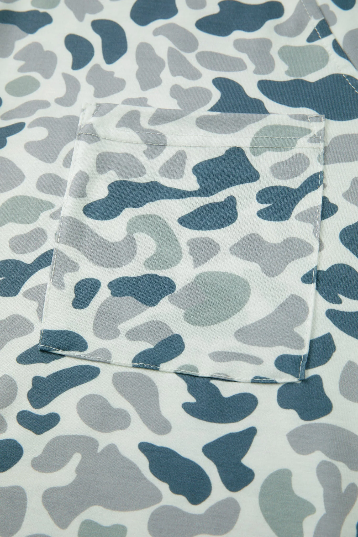 Gray Camouflage Print Single Chest Pocket V Neck Tee - Image 7