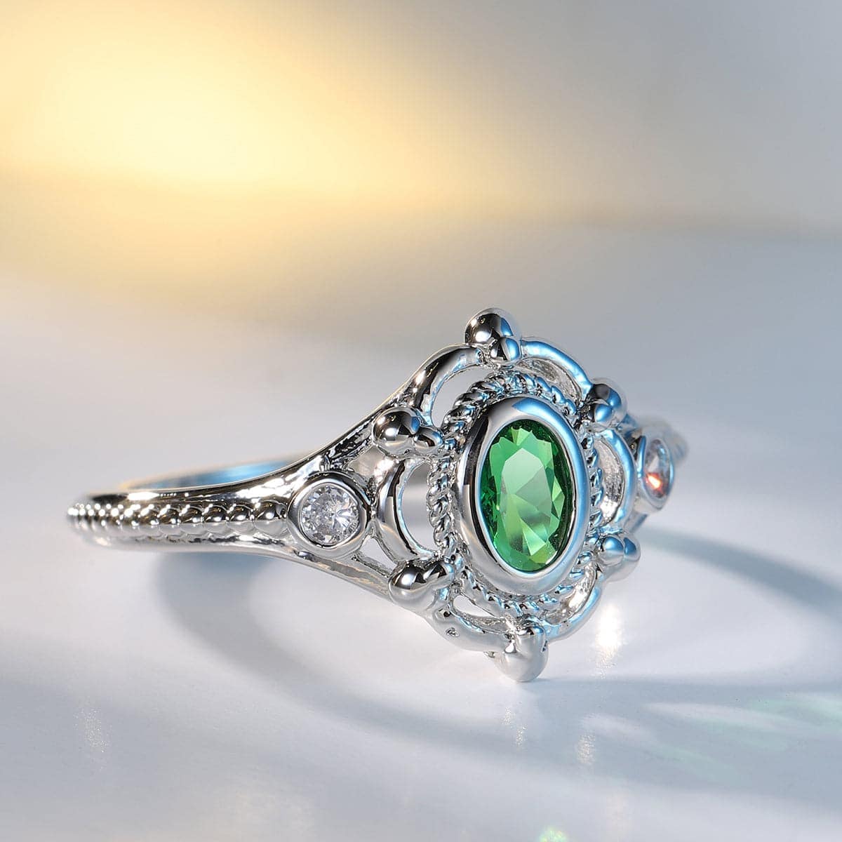 Green Crystal & Cubic Zirconia Oval Ring - Image 4