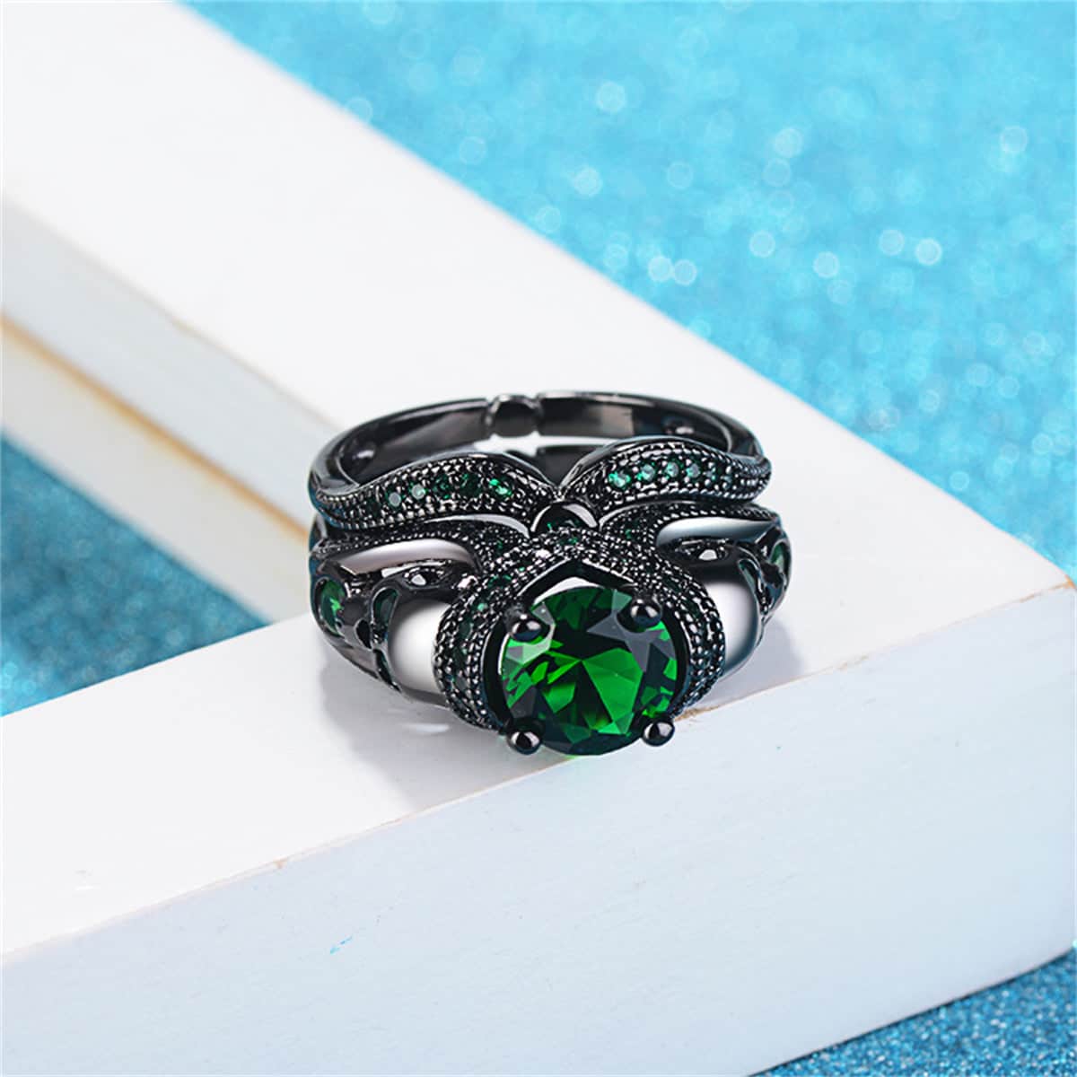 Green Crystal & Cubic Zirconia Skull Heart Ring Set - Image 4