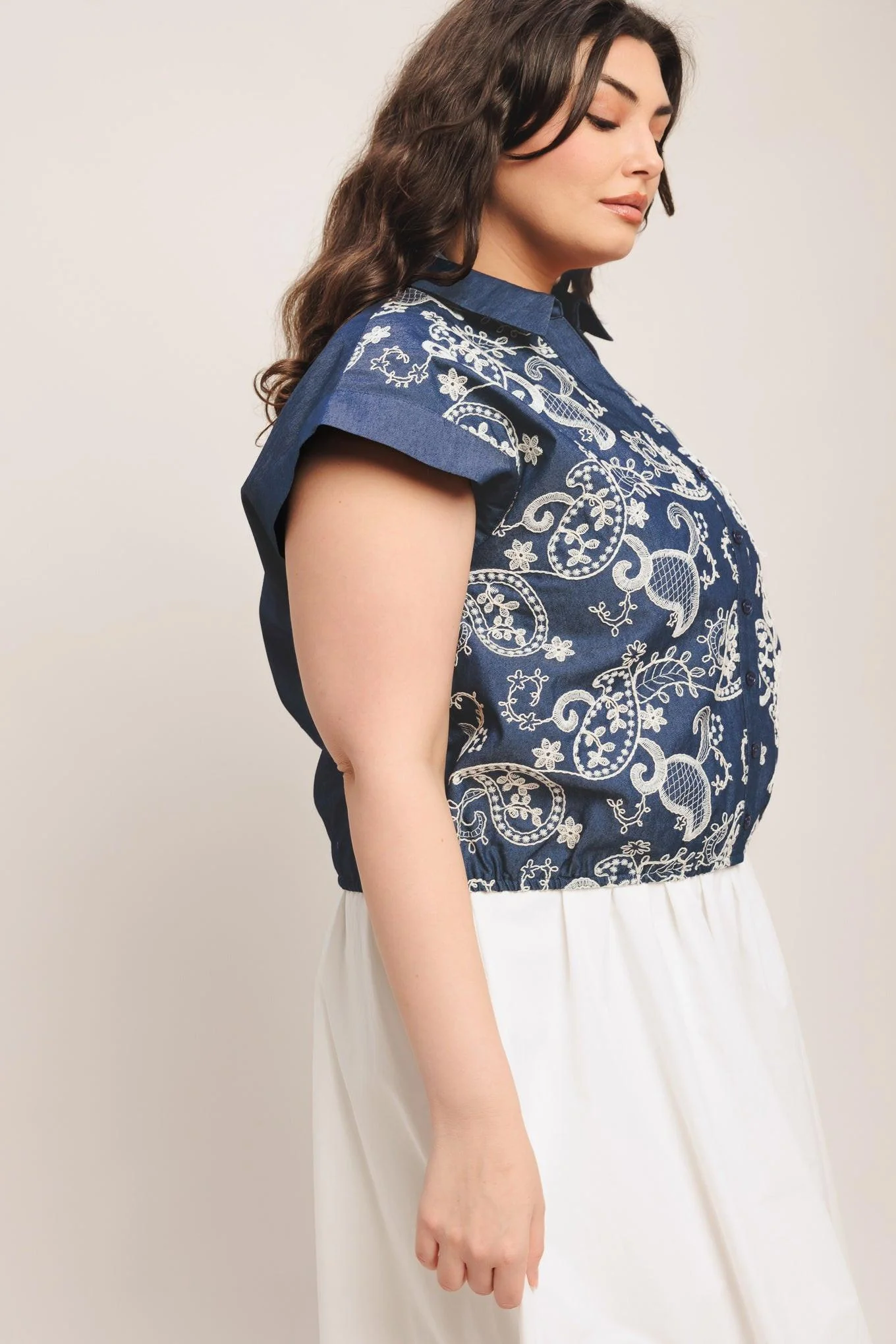 Handcrafted Feel Embroidery Top - Image 11
