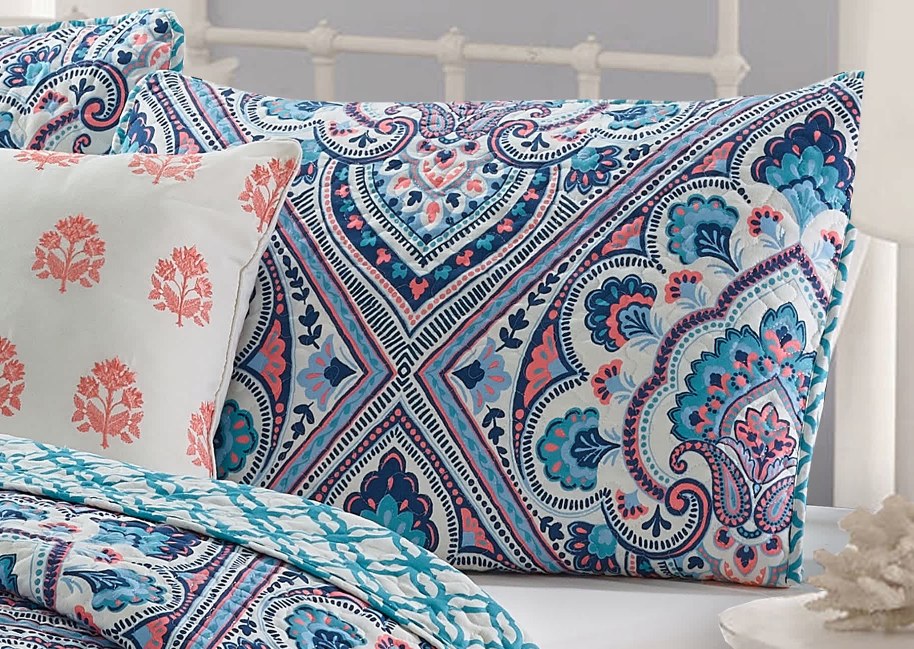 Harper Loft Unisex Merriam 4-piece Quilt Set - Image 4