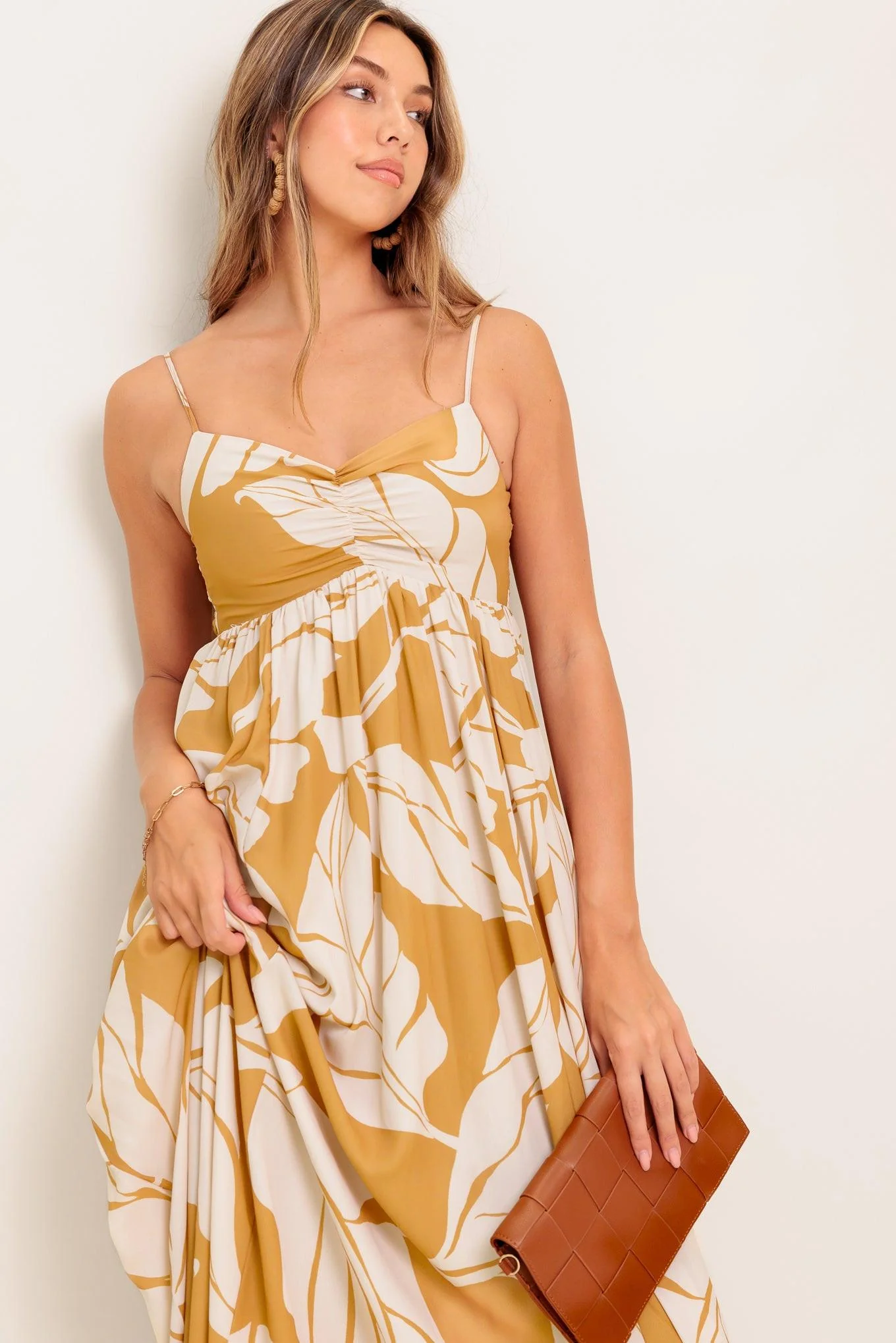 Heart of Hydrangea Woven Maxi Dress - Image 5