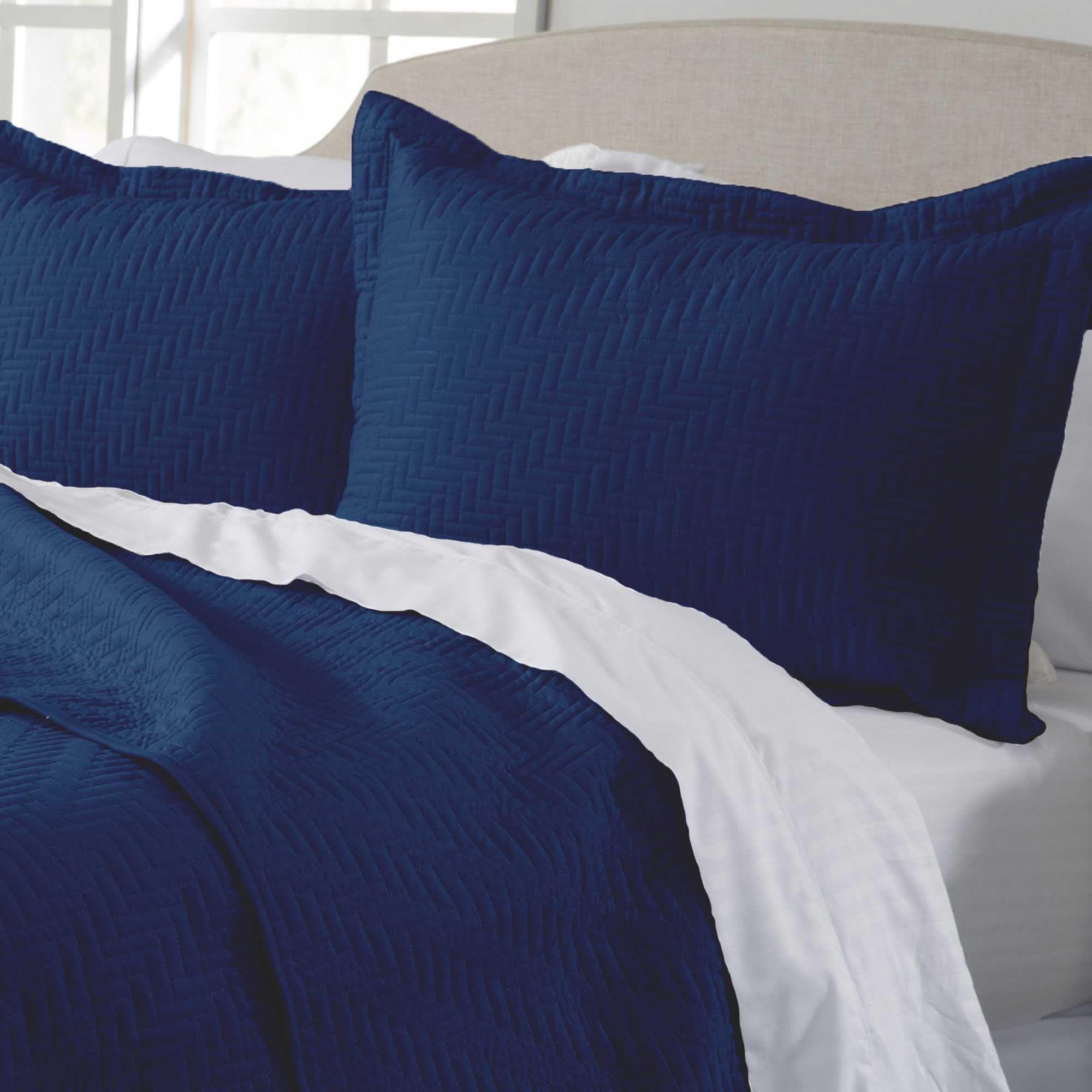 Herringbone Stitched Quilt - Louise Collection - Image 12