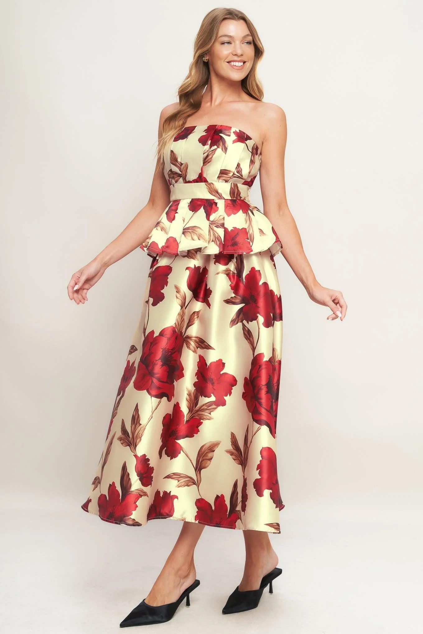 Holiday Blossom Woven Top - Image 5