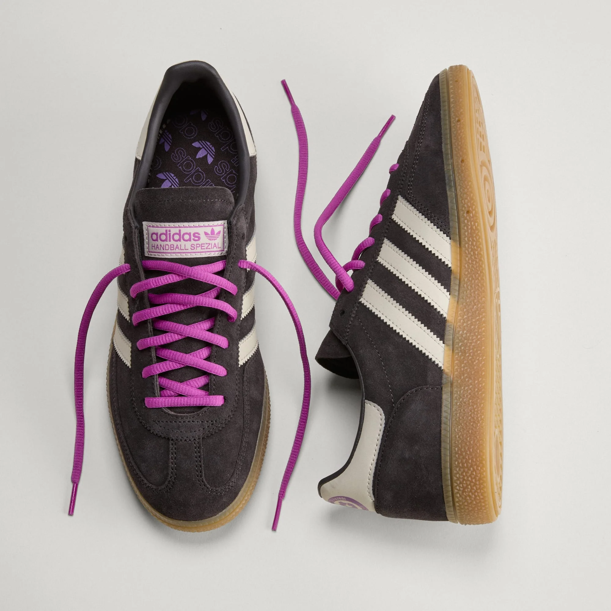 [HQ9439] Men's adidas Handball Spezial 'FIFA World Cup 2026 Chile' - Image 3