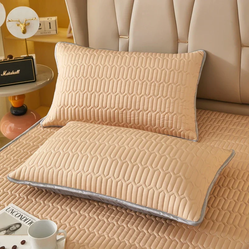 Ice Cooling Pillowcase - Image 2