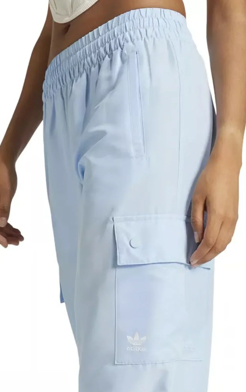 [JD1914] Womens Adidas Essentials Wide Hem Woven Cargo Pants - Image 4