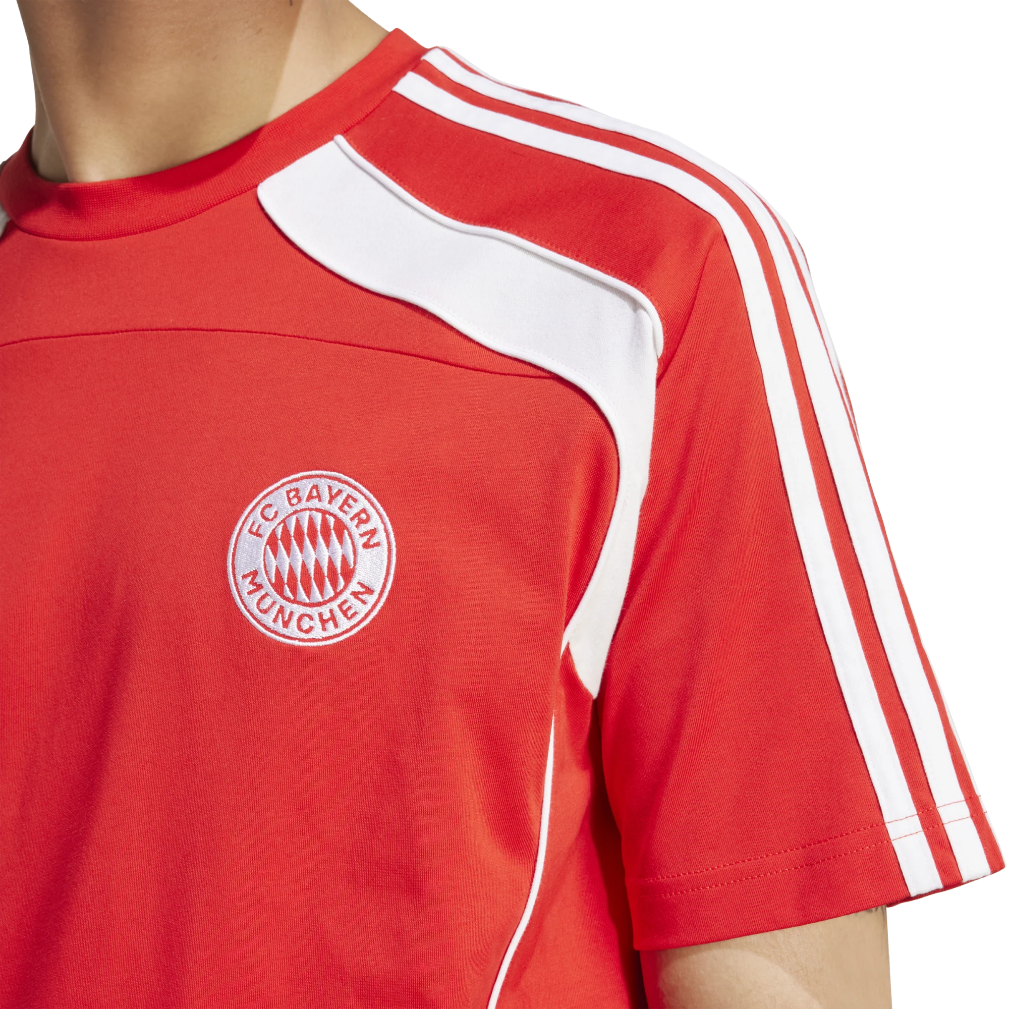 [jm9425] Mens adidas Fc Bayern UBP T-shirt - Image 4