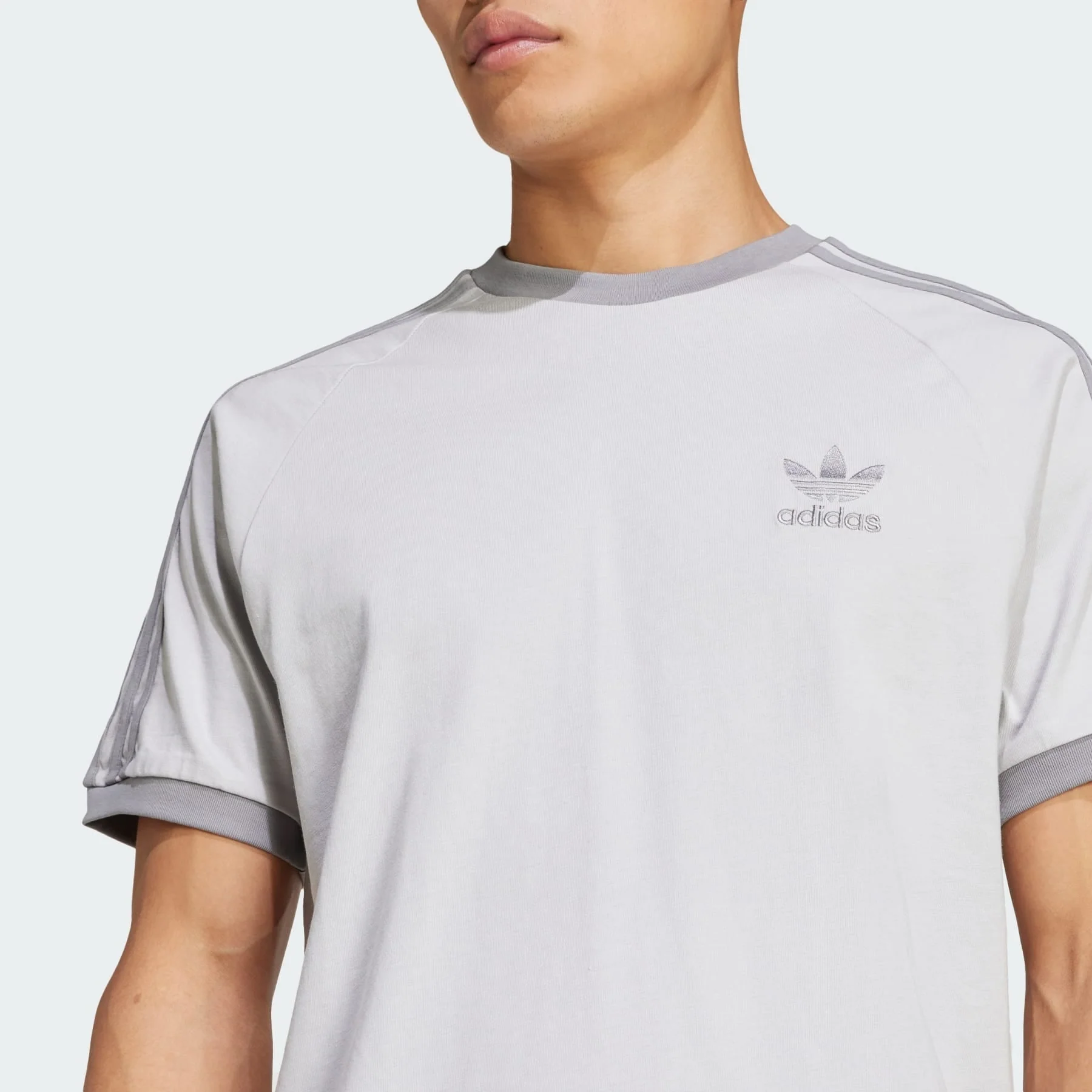 [jn7016] Mens adidas Originals Adicolor Classics 3-stripes T-shirt - Image 4