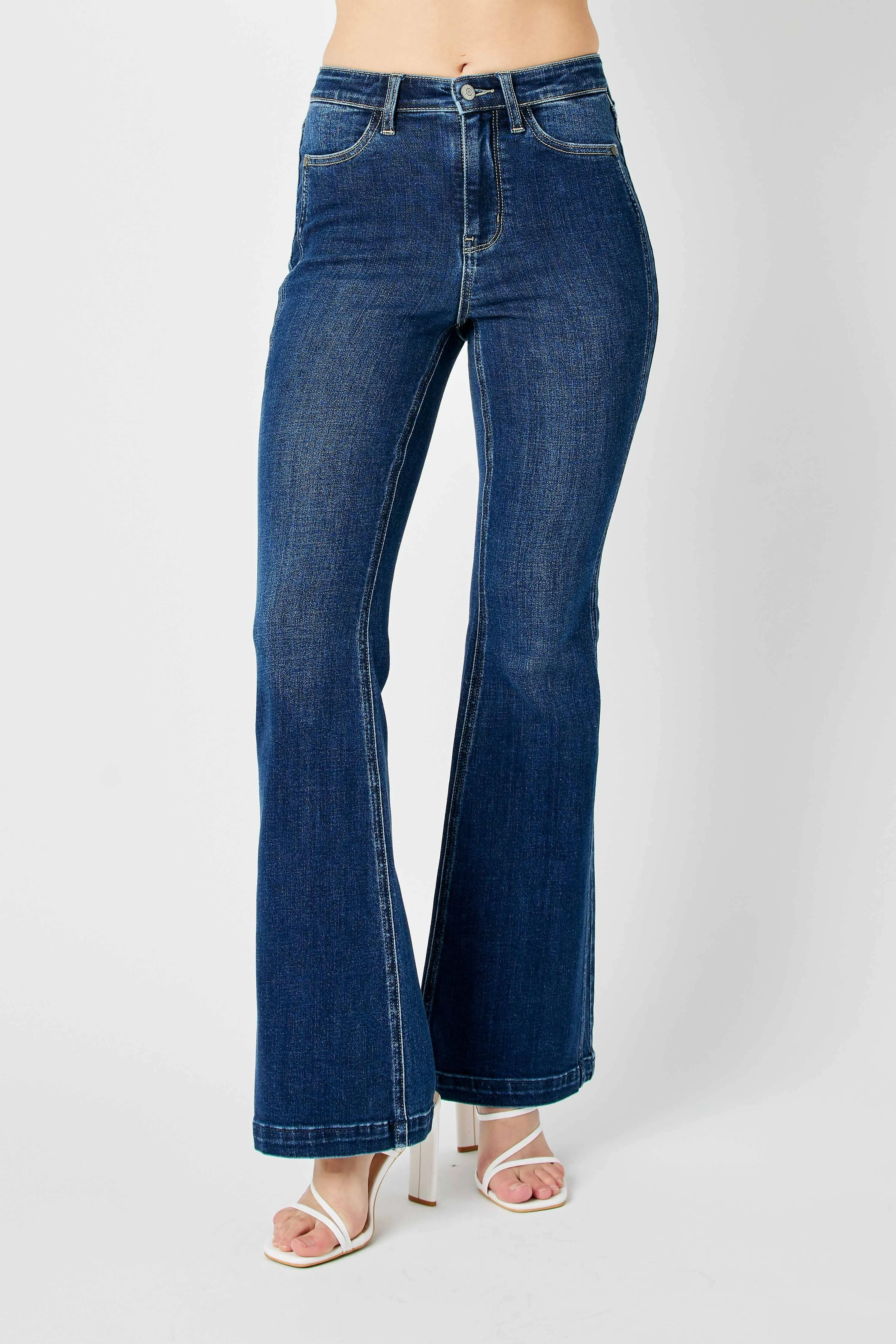 Judy Blue Full Size Hw Angled Side Seam Detail Flare Jeans Plus Size - Image 2